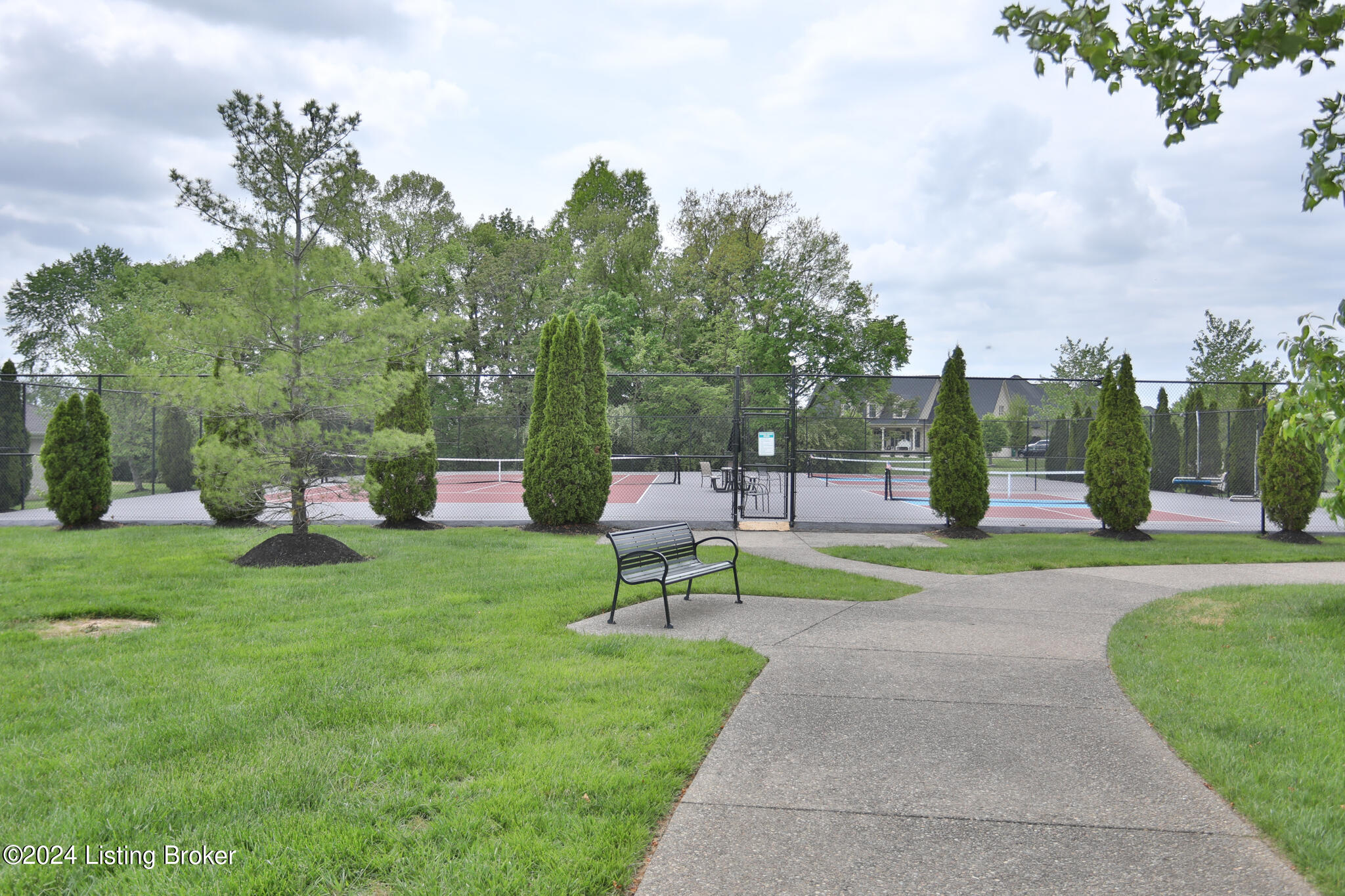 11307 Valley Cove Cir