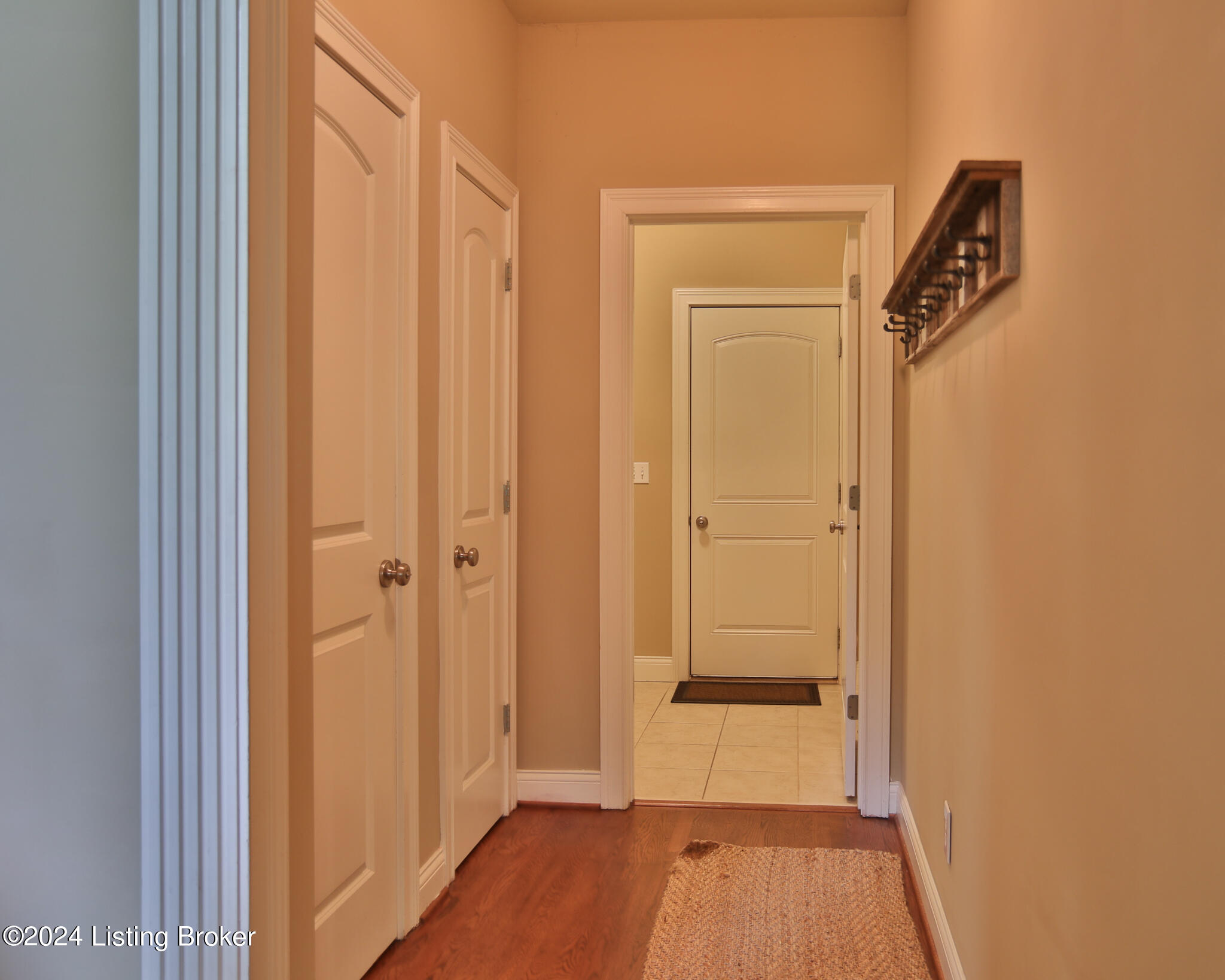 11307 Valley Cove Cir