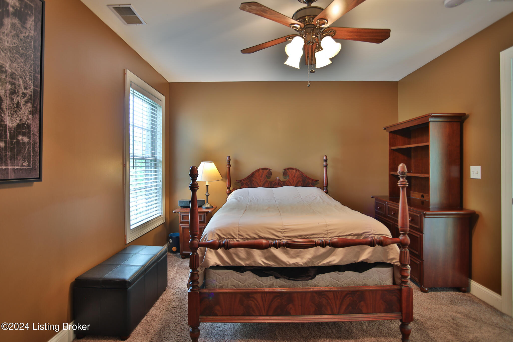 11307 Valley Cove Cir