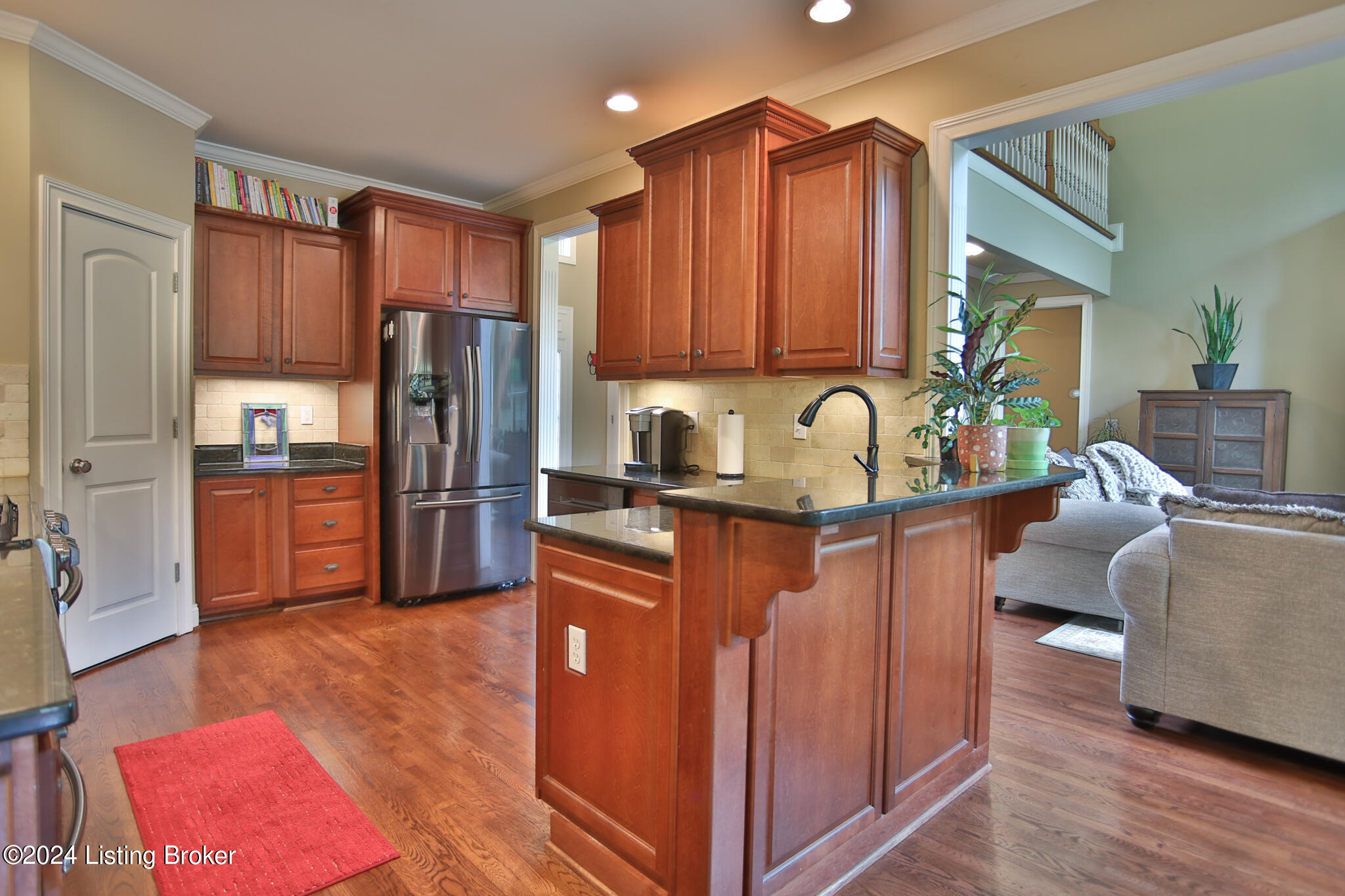 11307 Valley Cove Cir