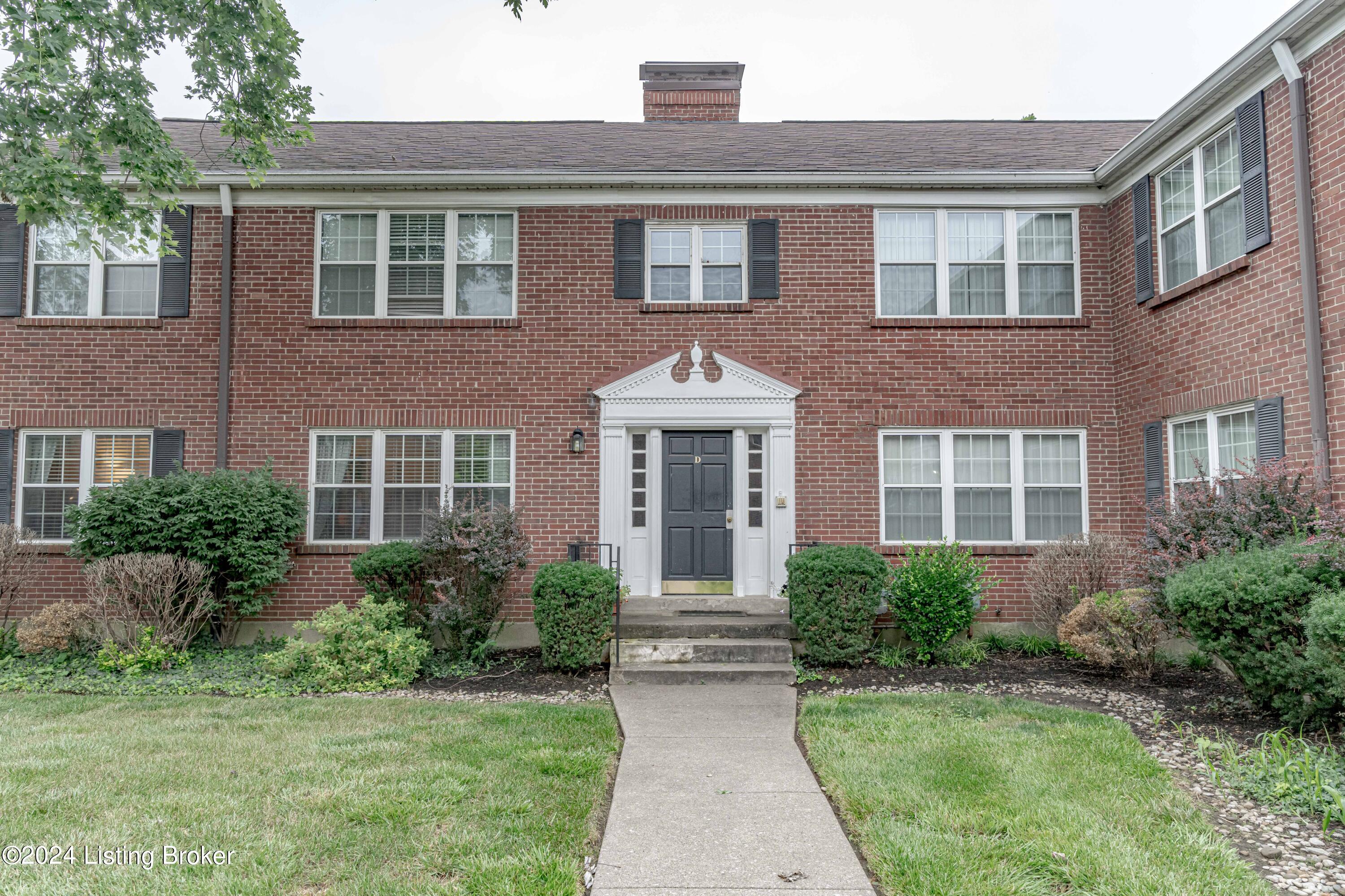 1609 Ellwood Ave, D2