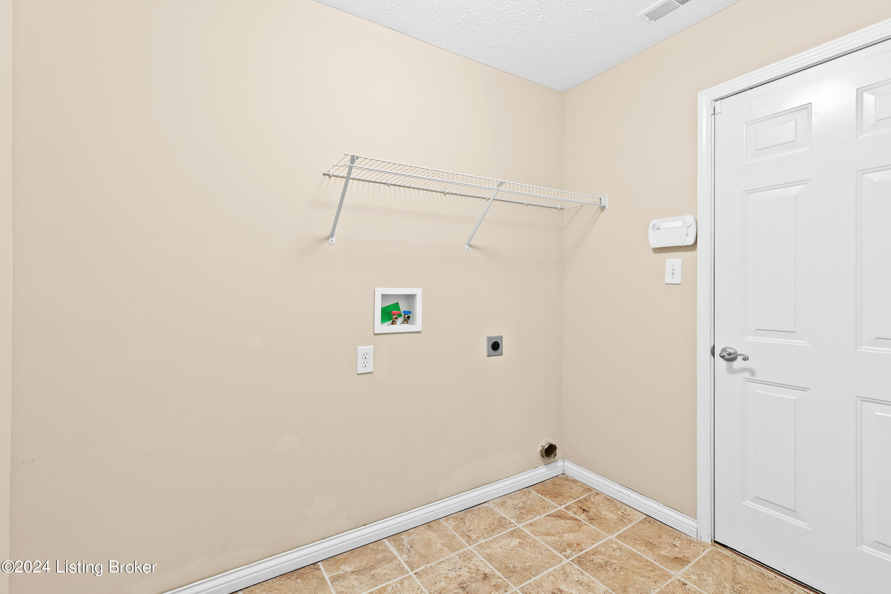 8907 Stony Falls Way