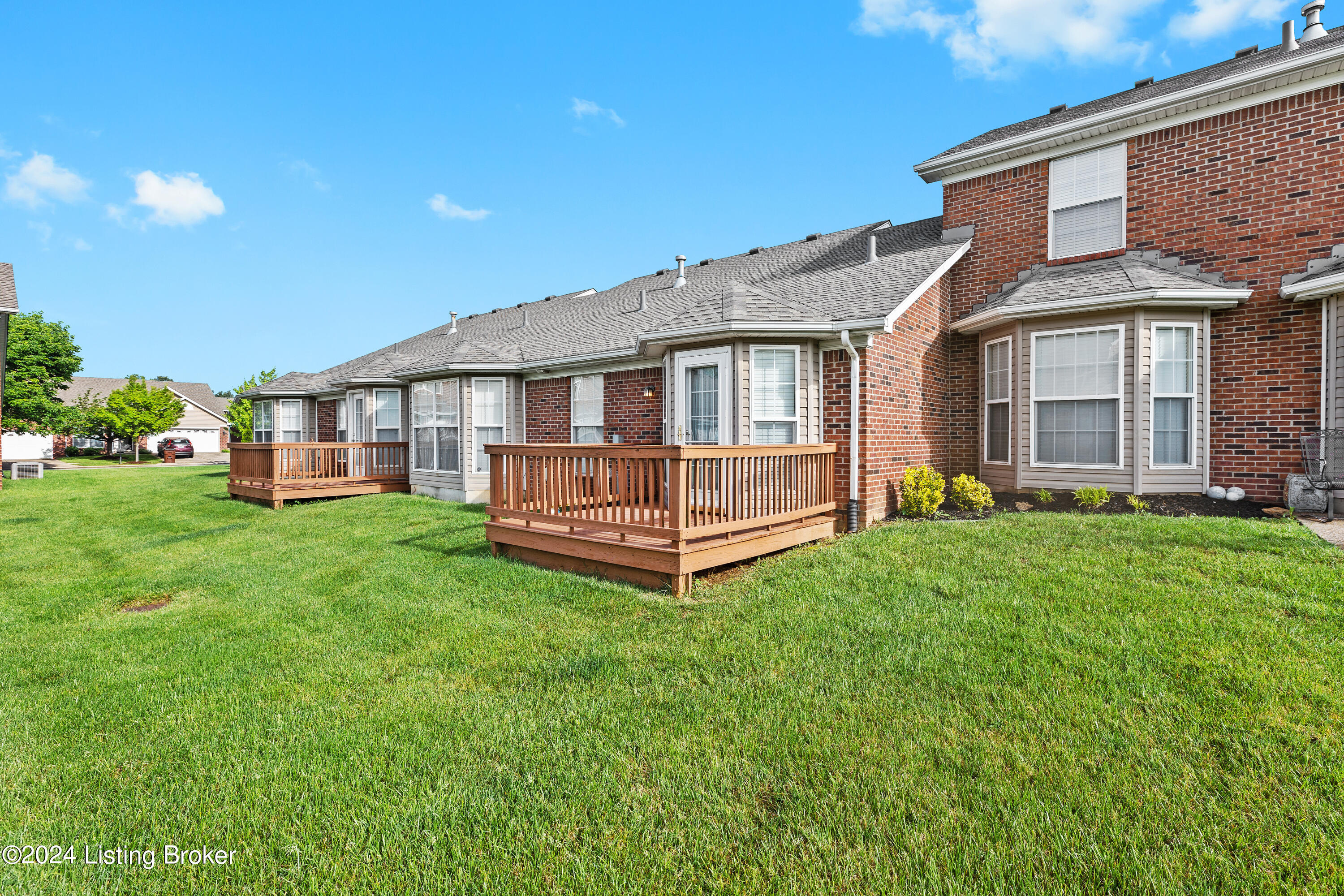 8907 Stony Falls Way