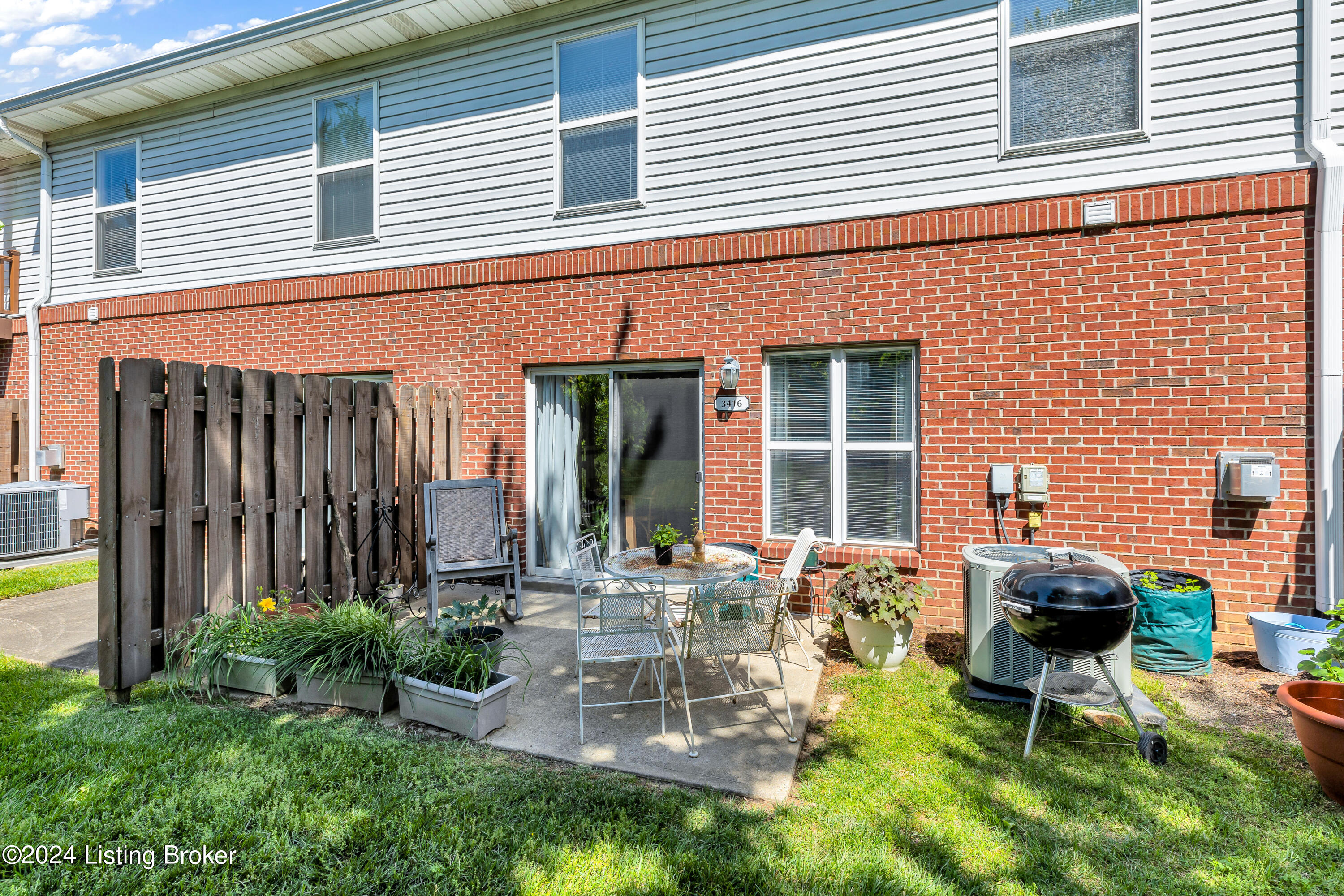 3416 Pinnacle Gardens Dr