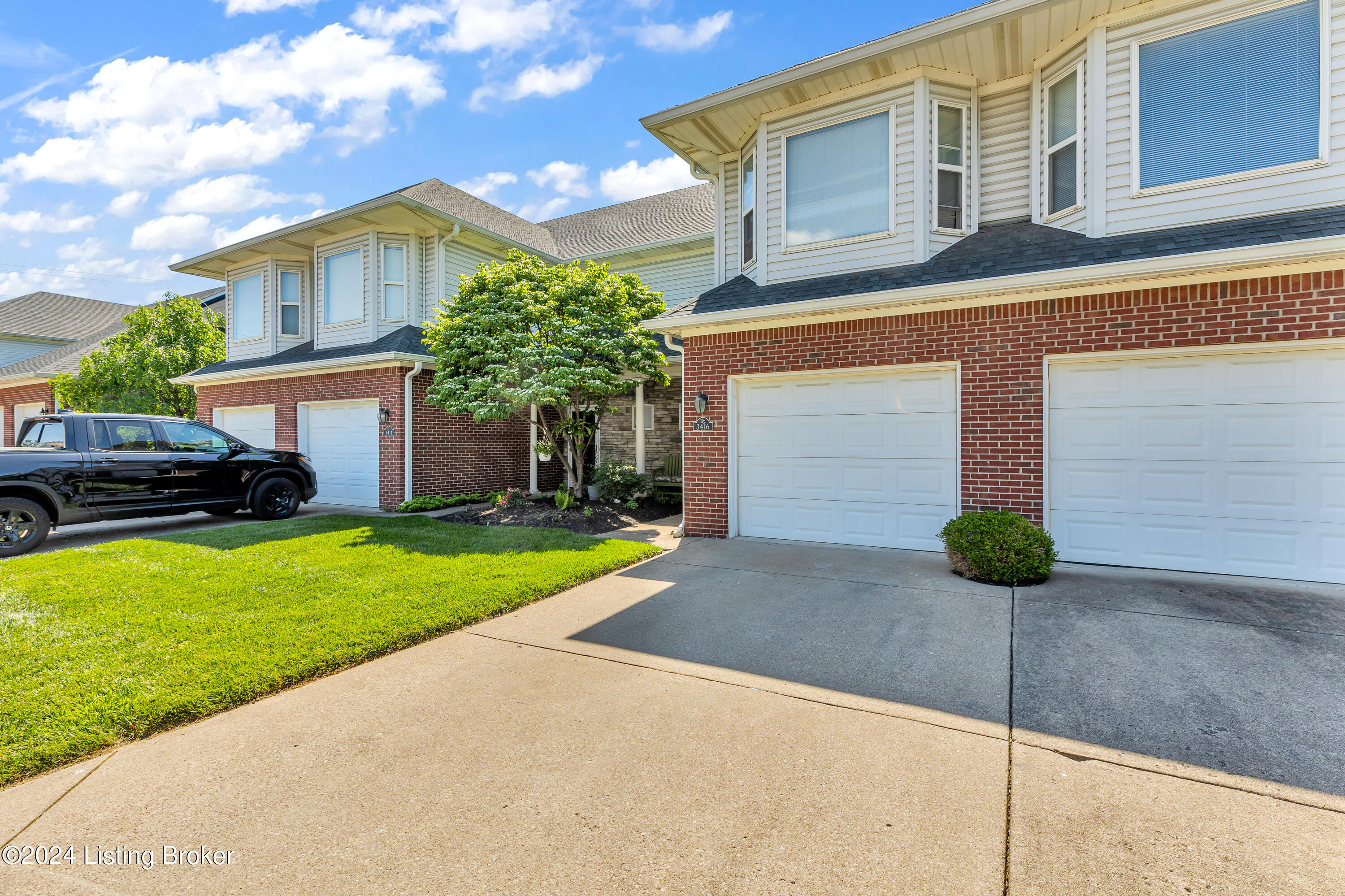 3416 Pinnacle Gardens Dr