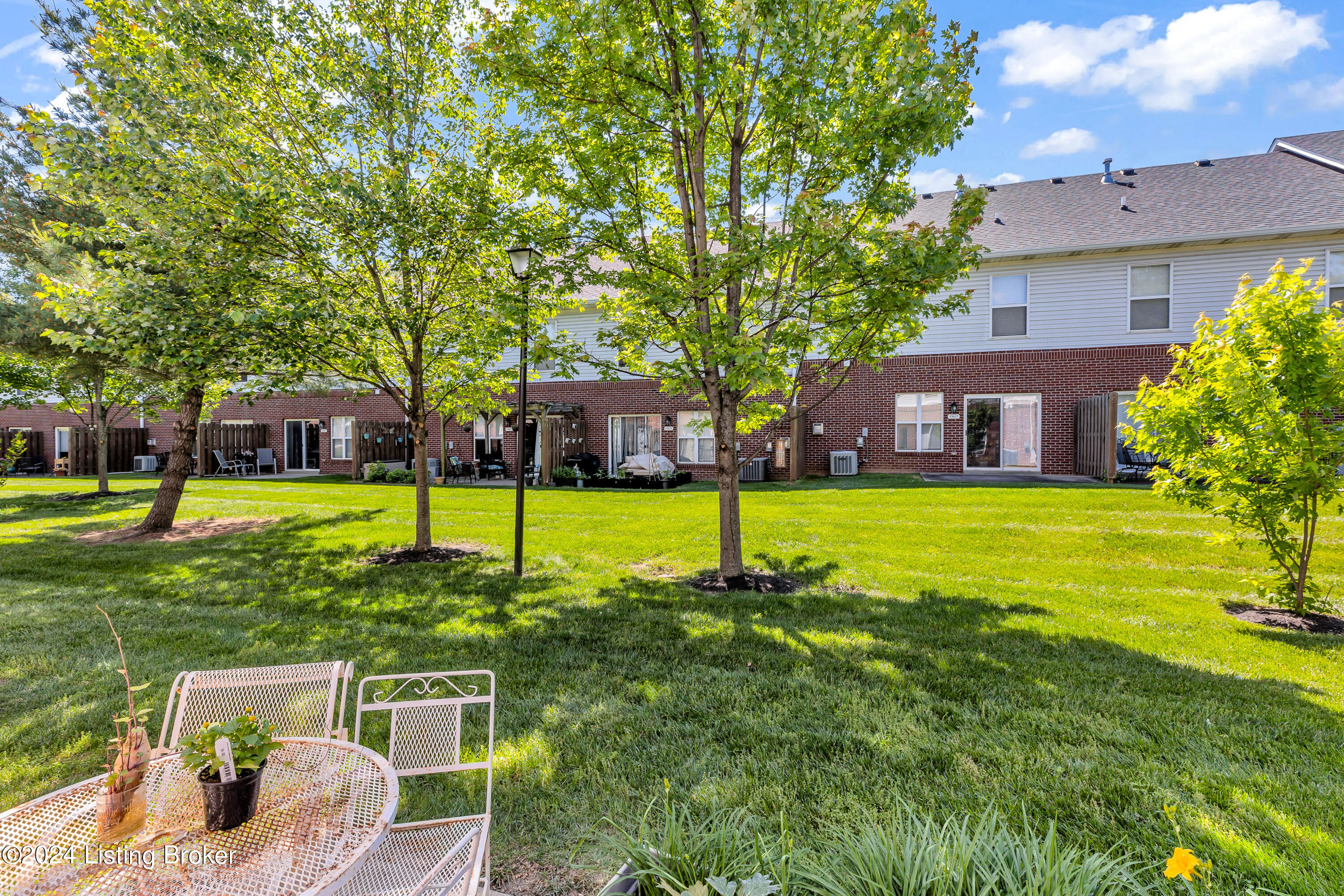 3416 Pinnacle Gardens Dr