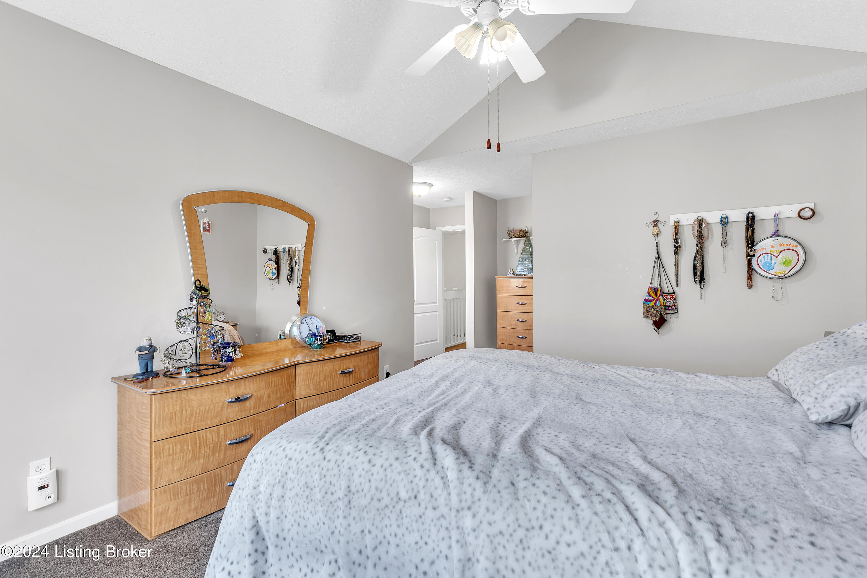 3416 Pinnacle Gardens Dr