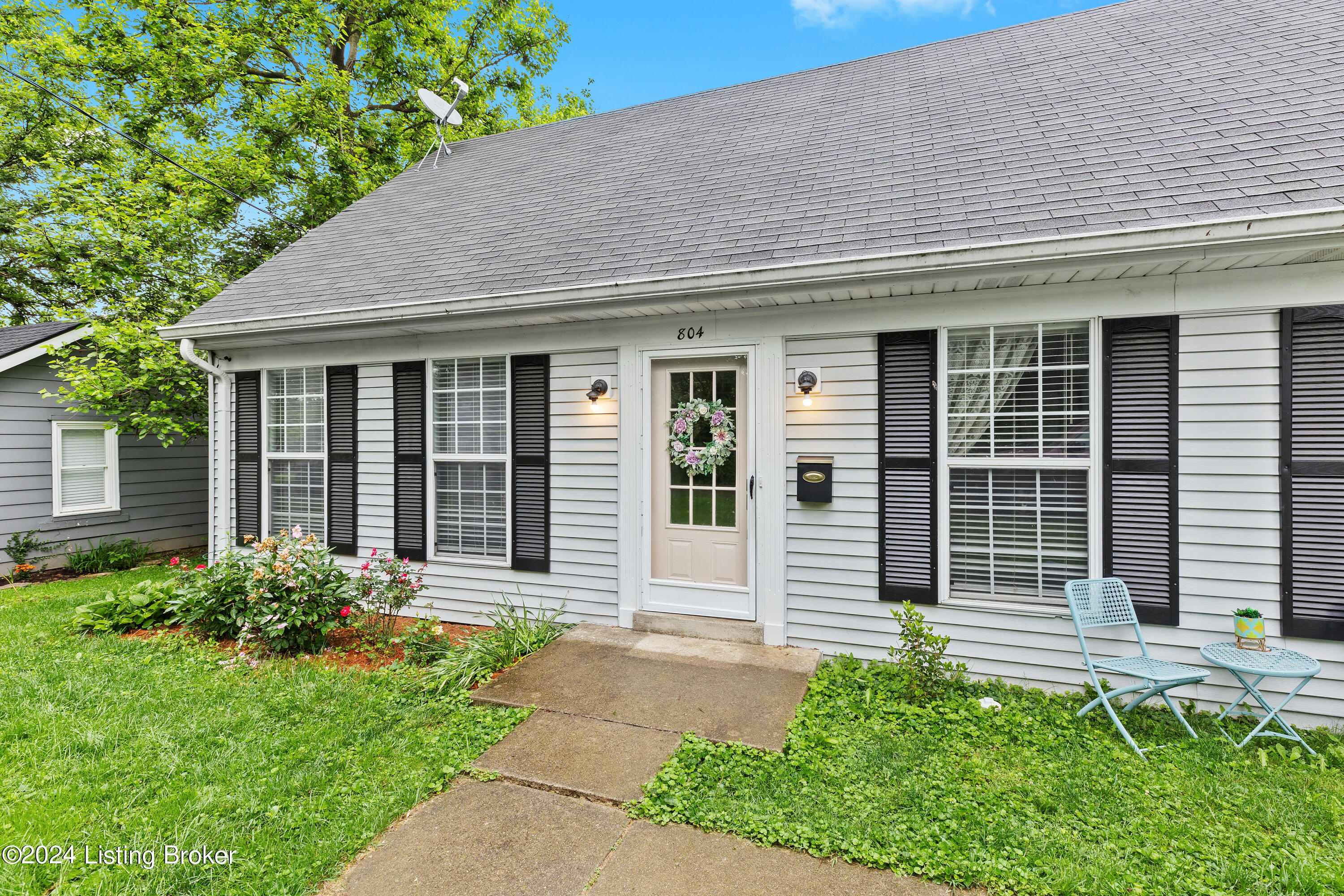 804 Monroe St