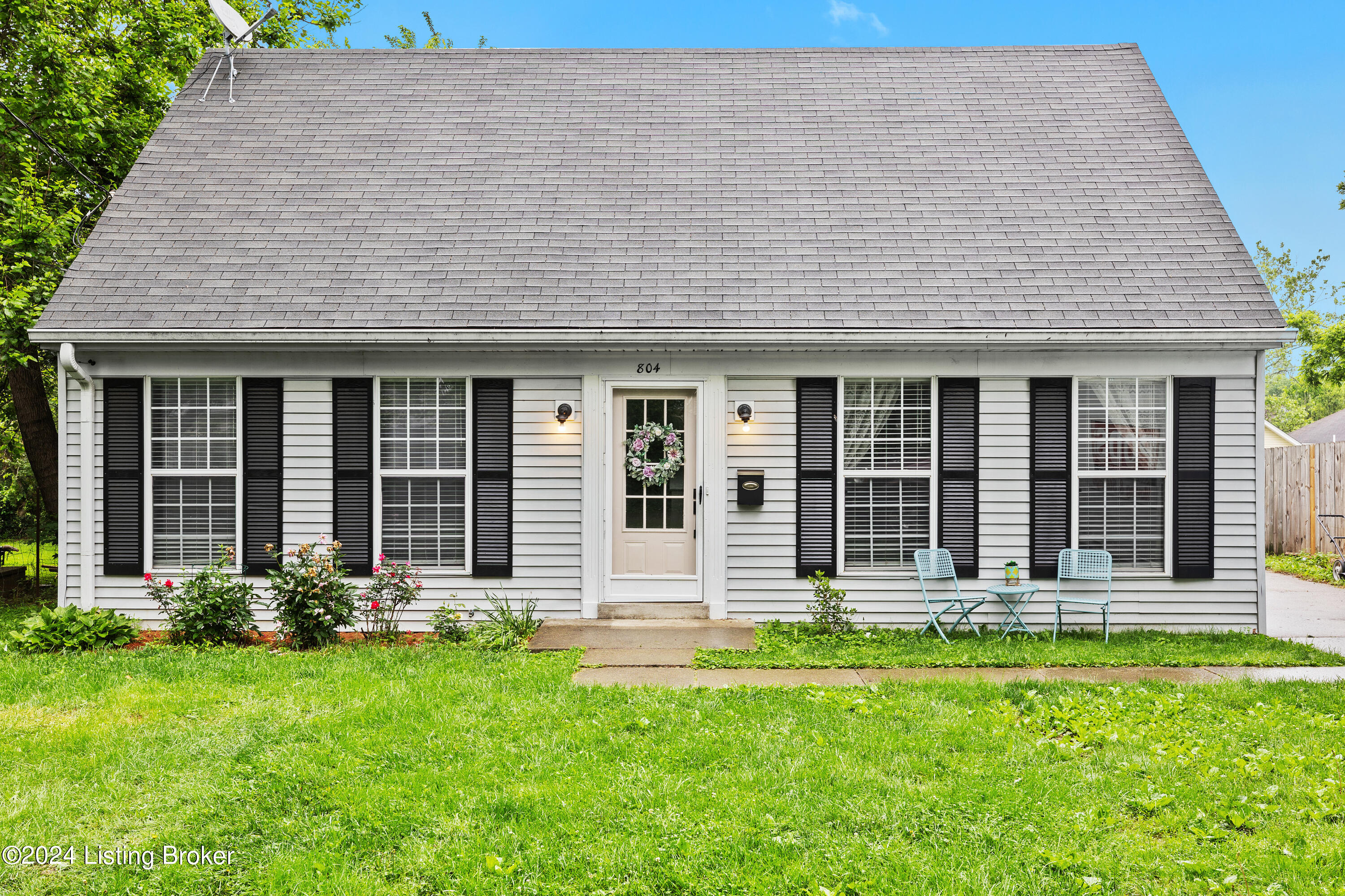 804 Monroe St