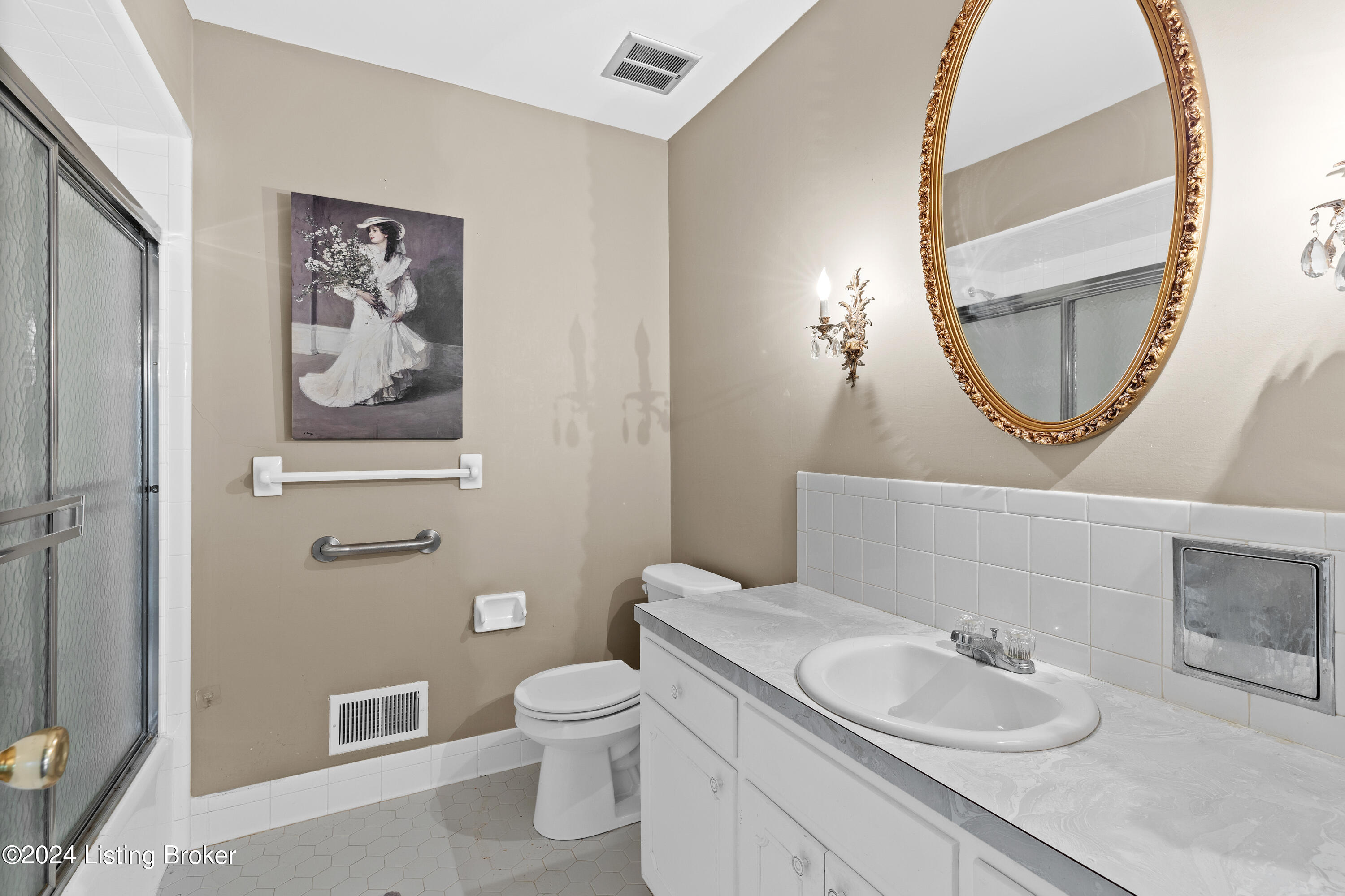 1216 Abbeywood Rd