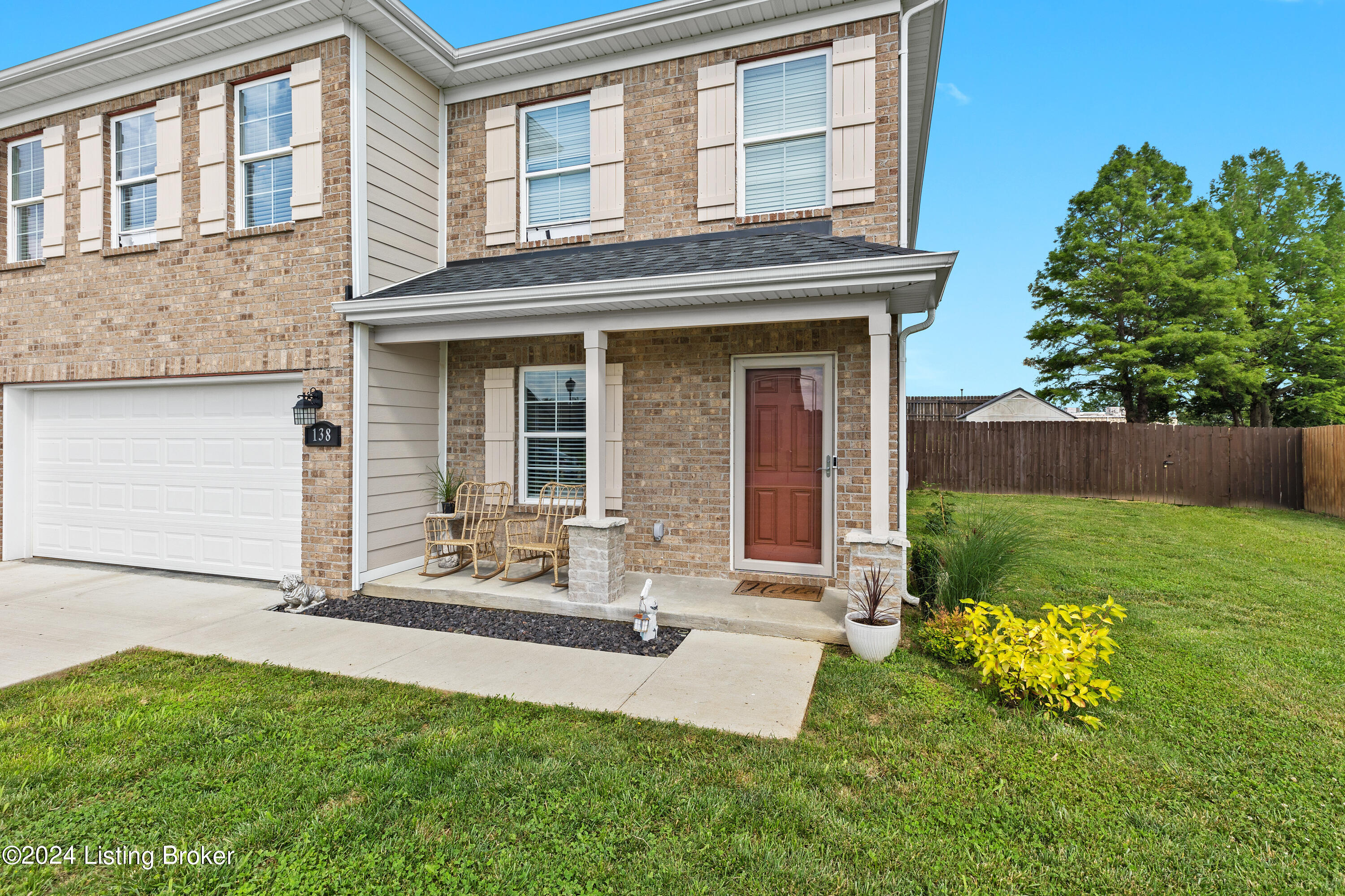 138 Spring Lake Ln