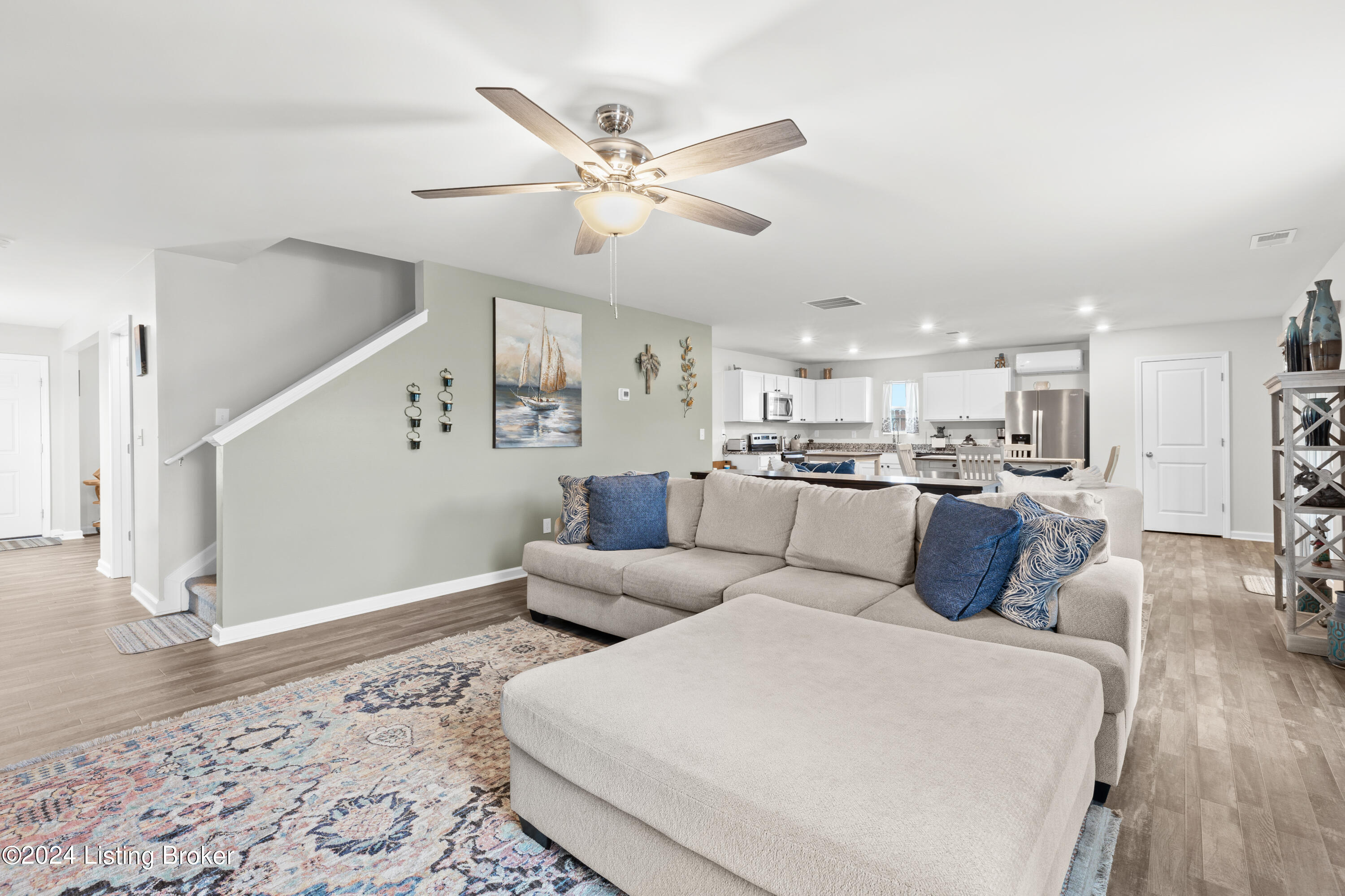 138 Spring Lake Ln