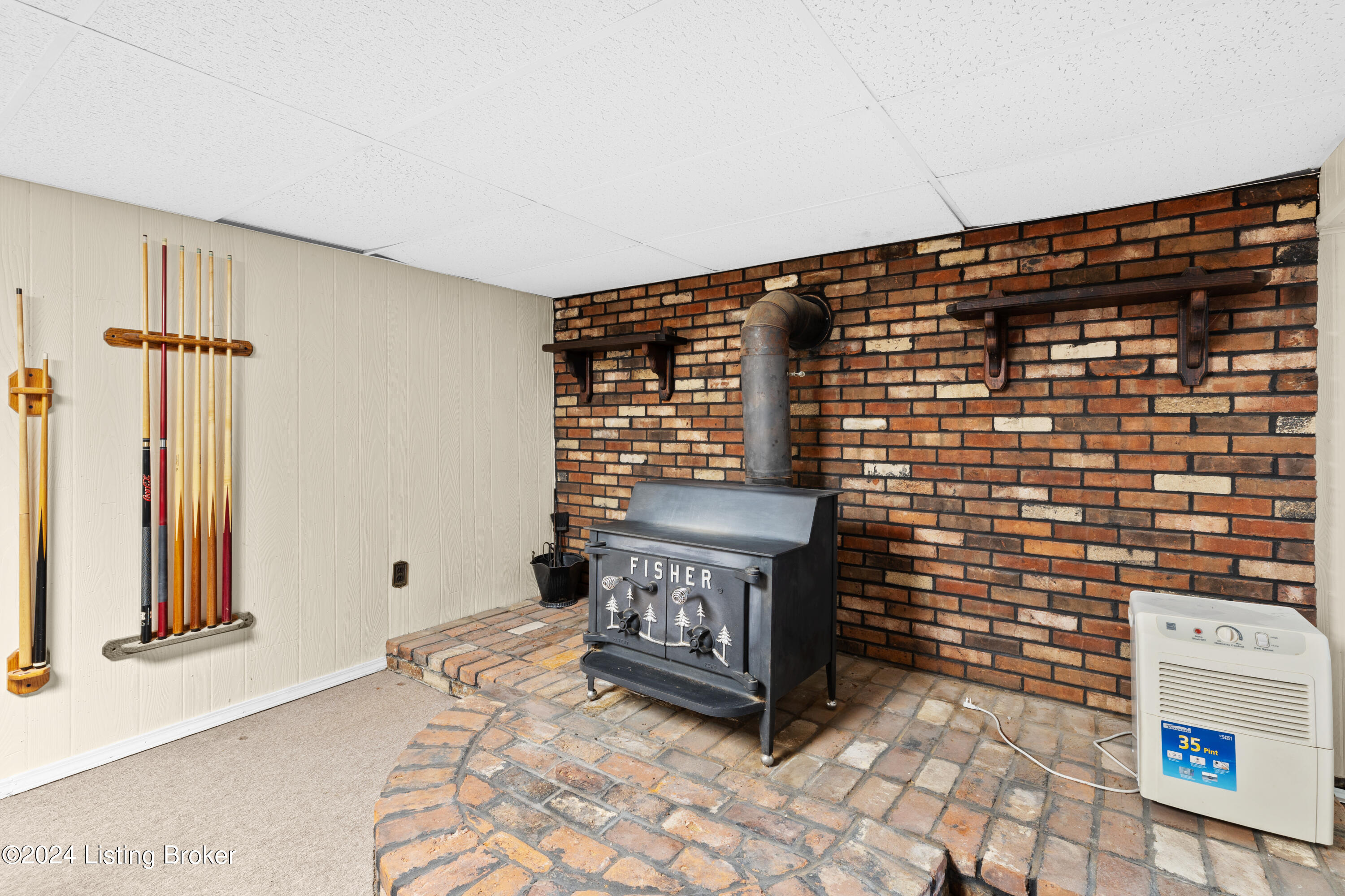 7611 Norwich Blvd
