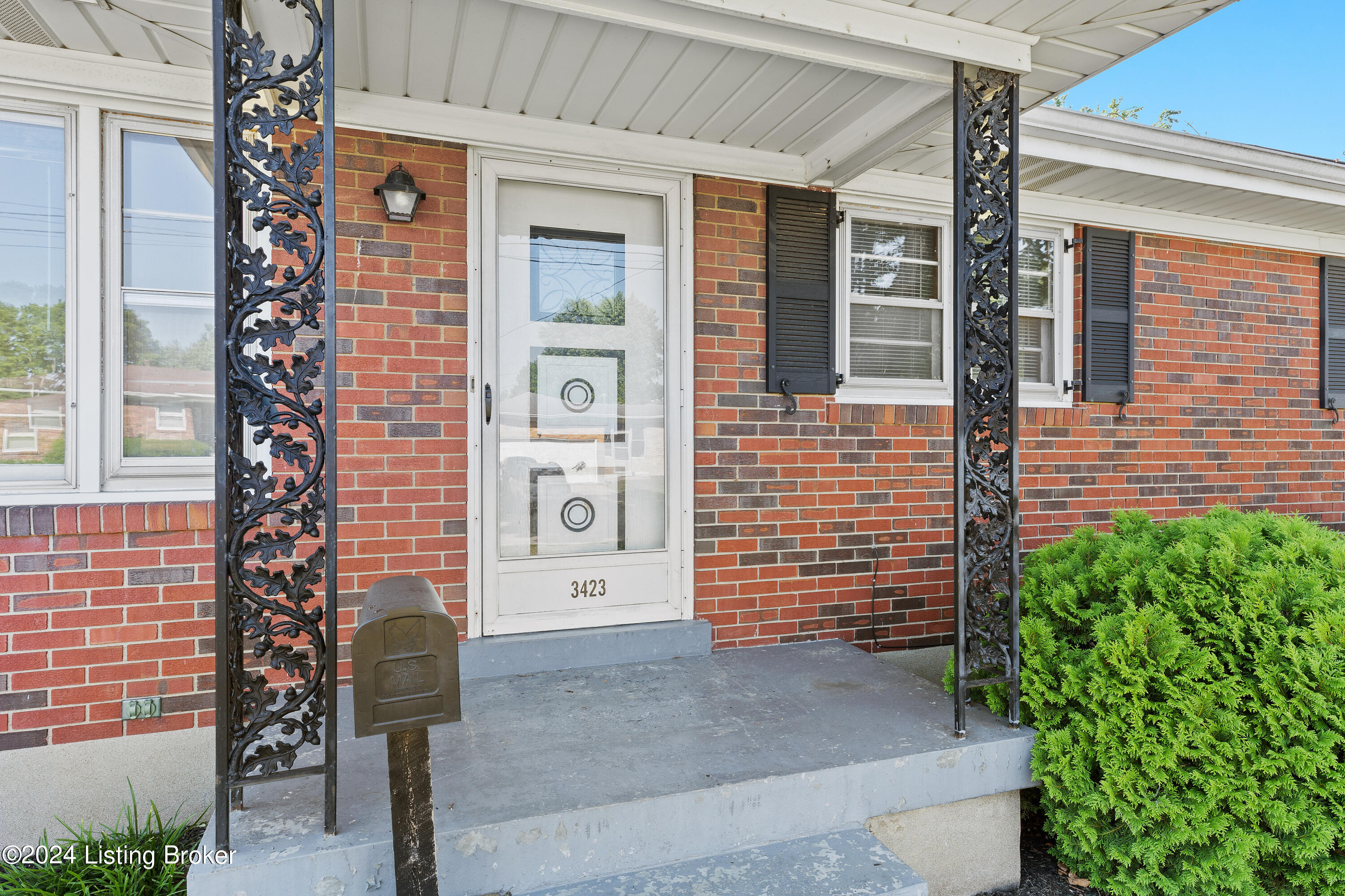 3423 Fernheather Dr