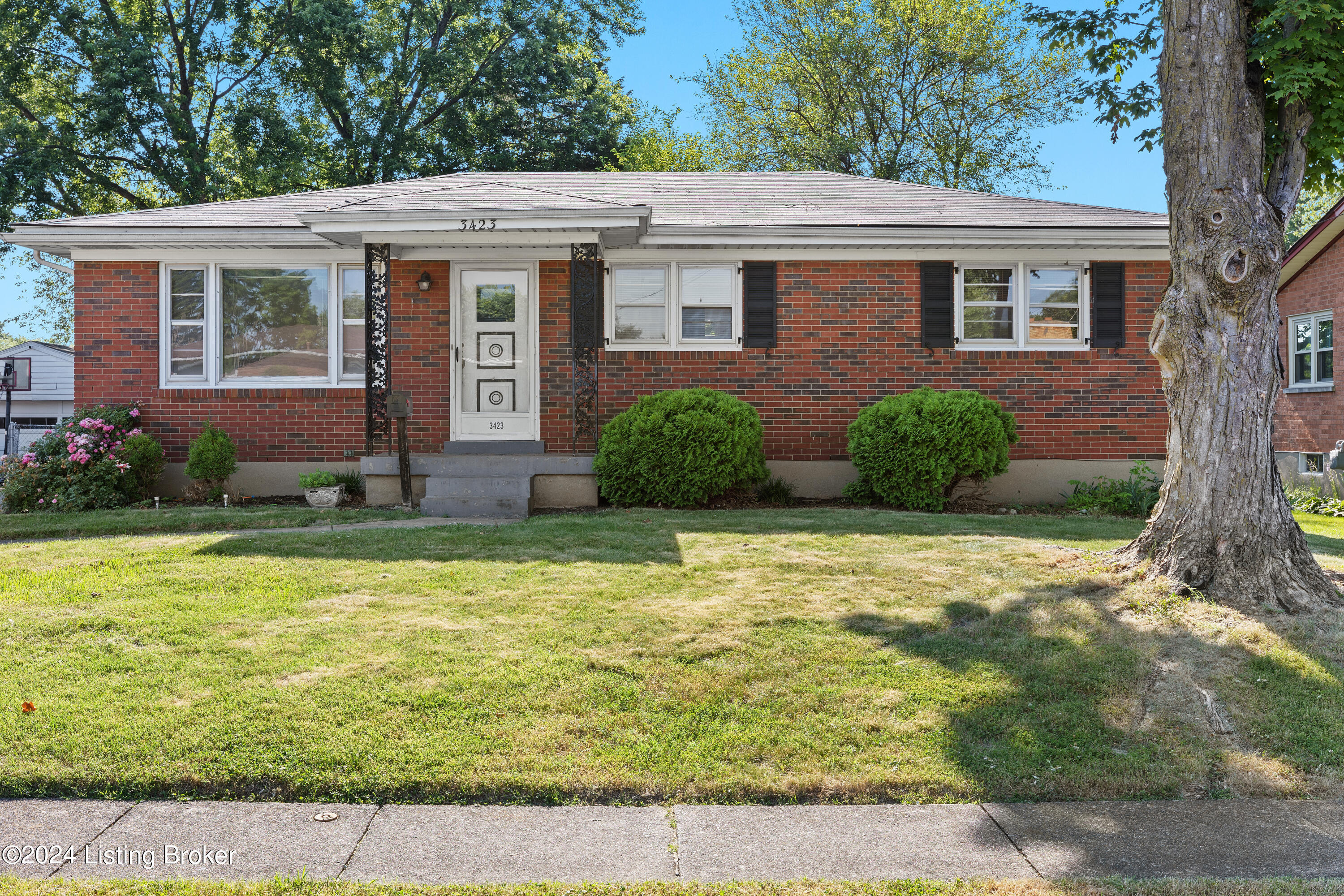 3423 Fernheather Dr
