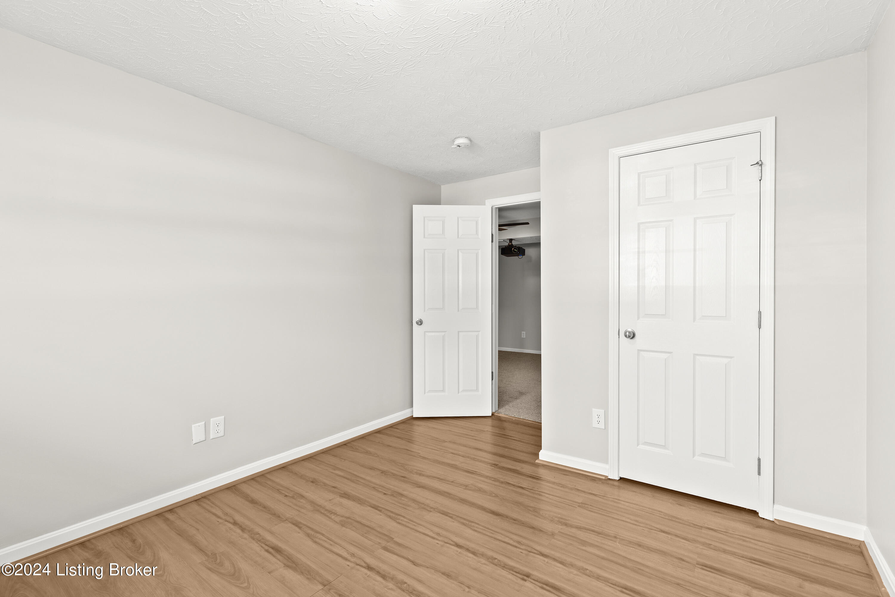 10701 Evanwood Dr
