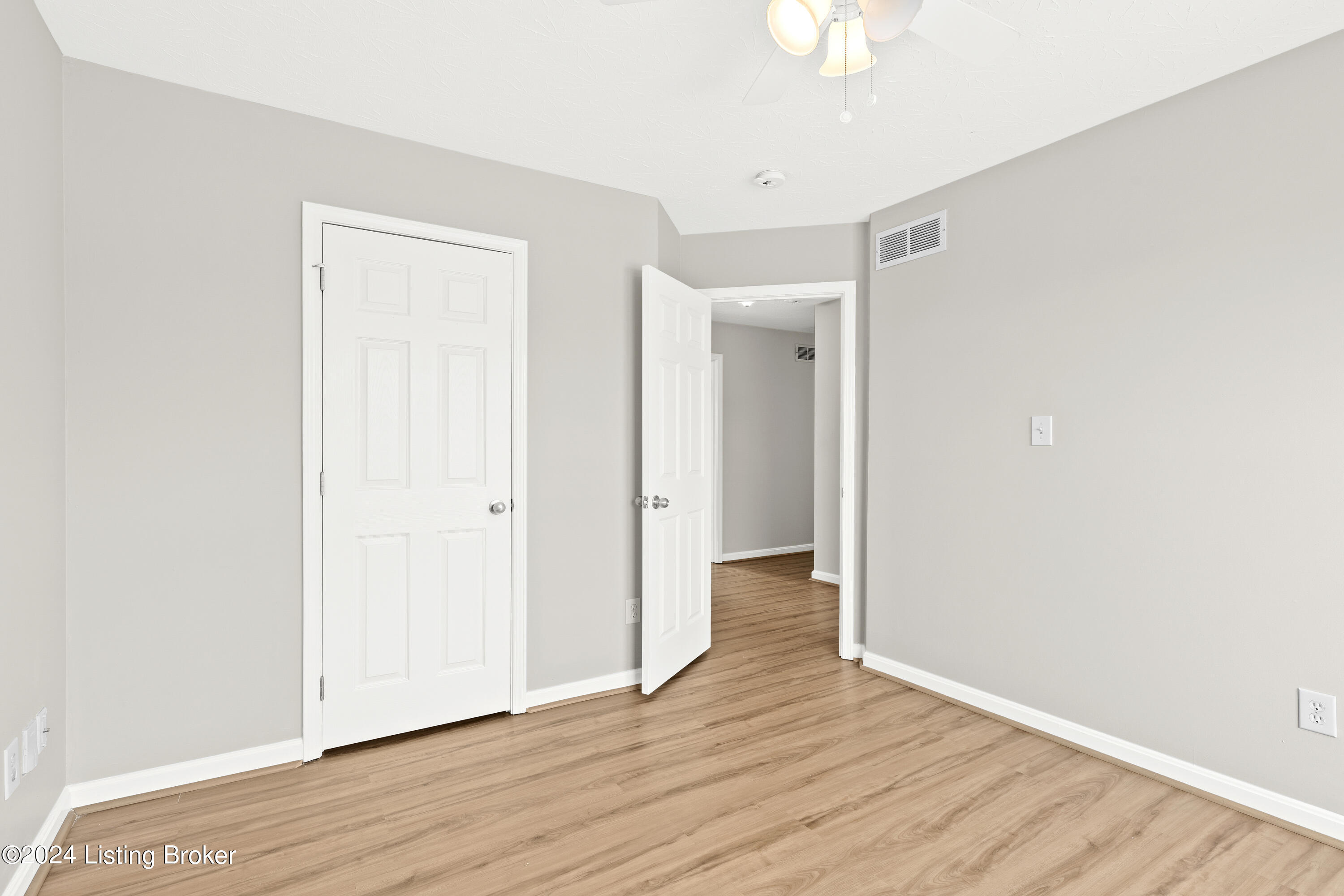 10701 Evanwood Dr