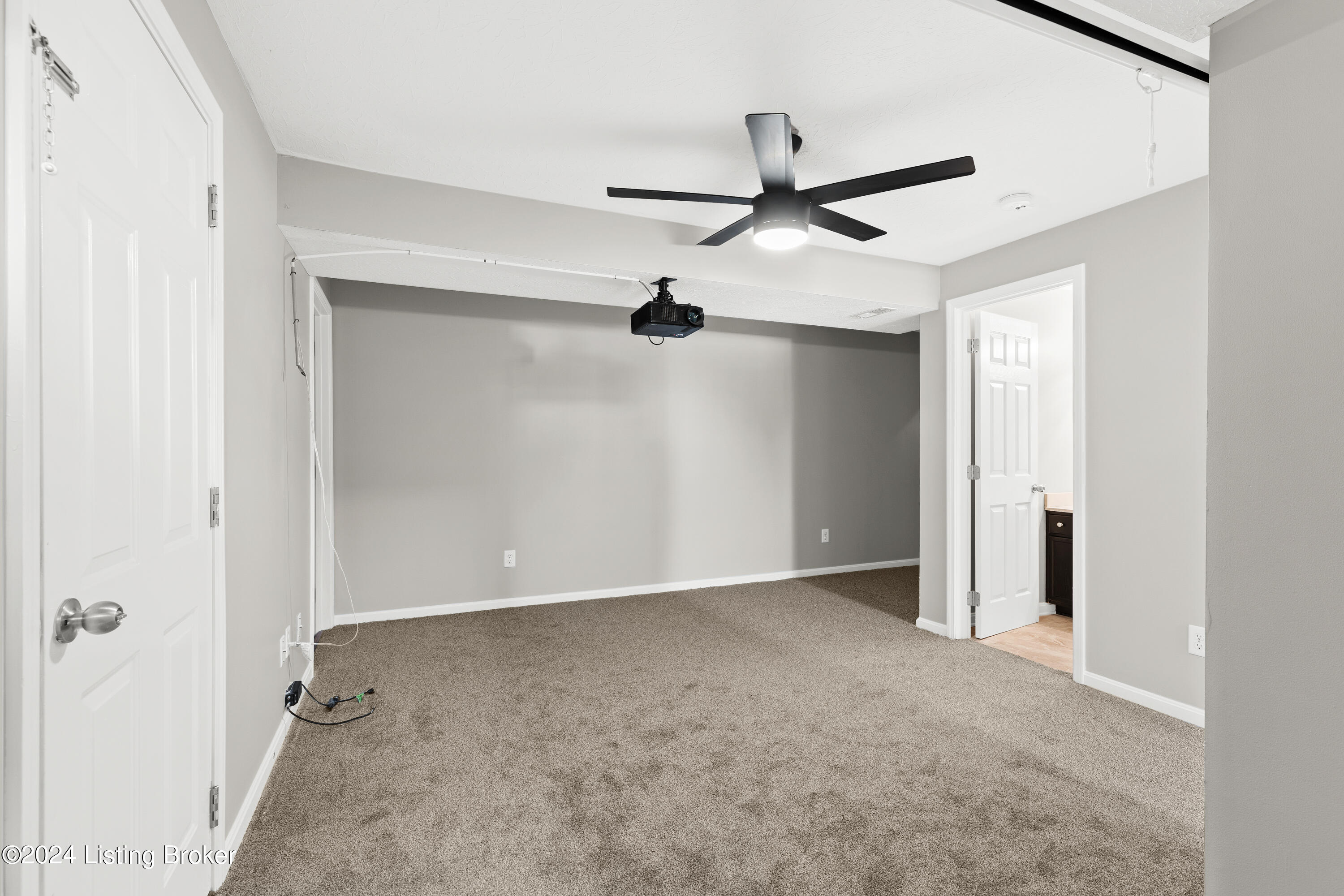 10701 Evanwood Dr