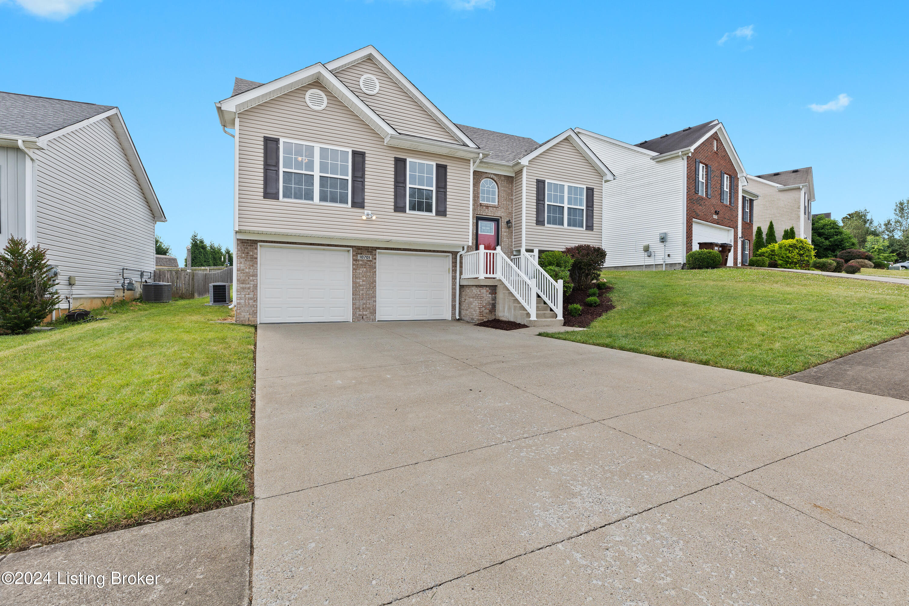 10701 Evanwood Dr