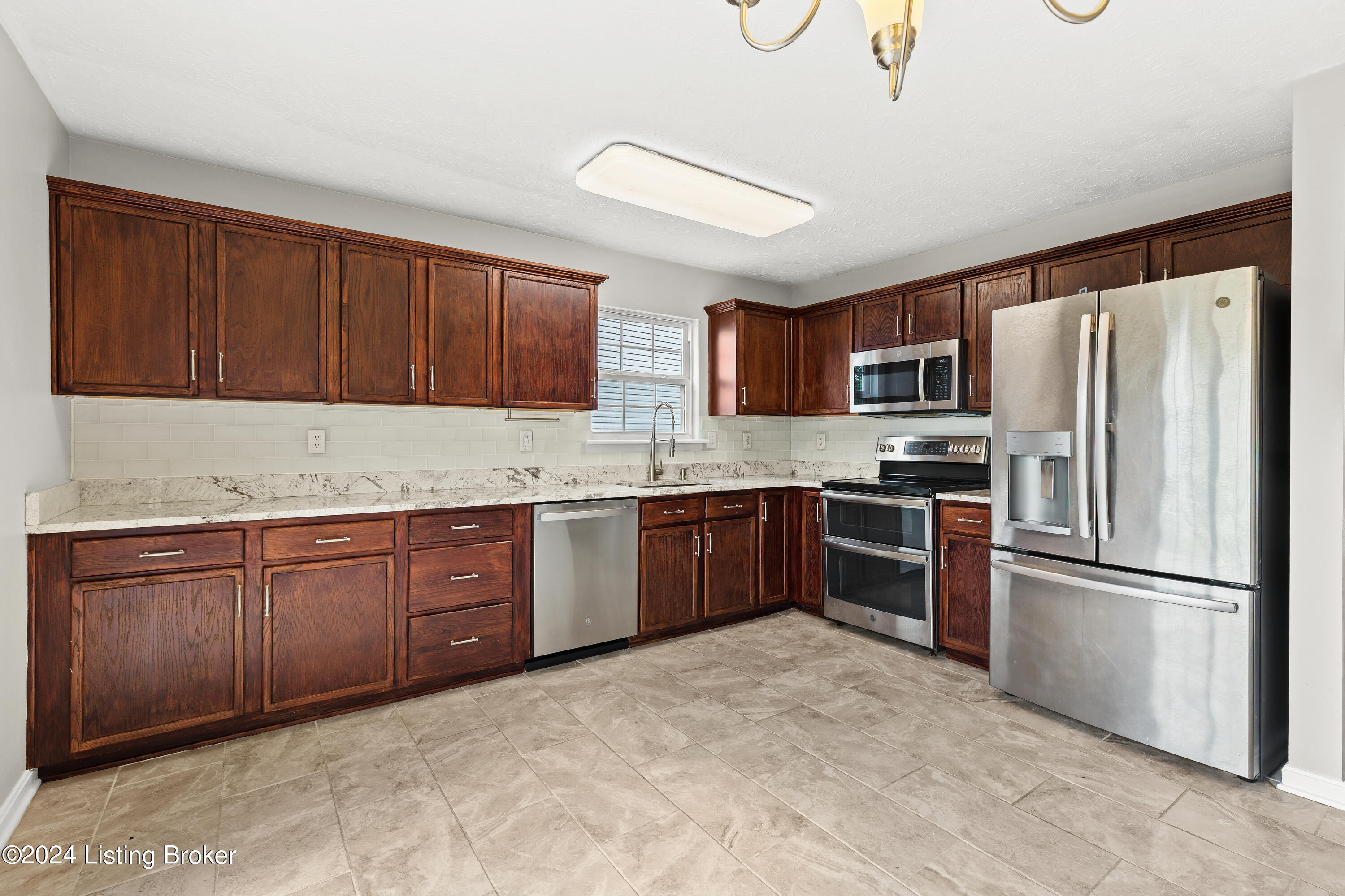 10701 Evanwood Dr