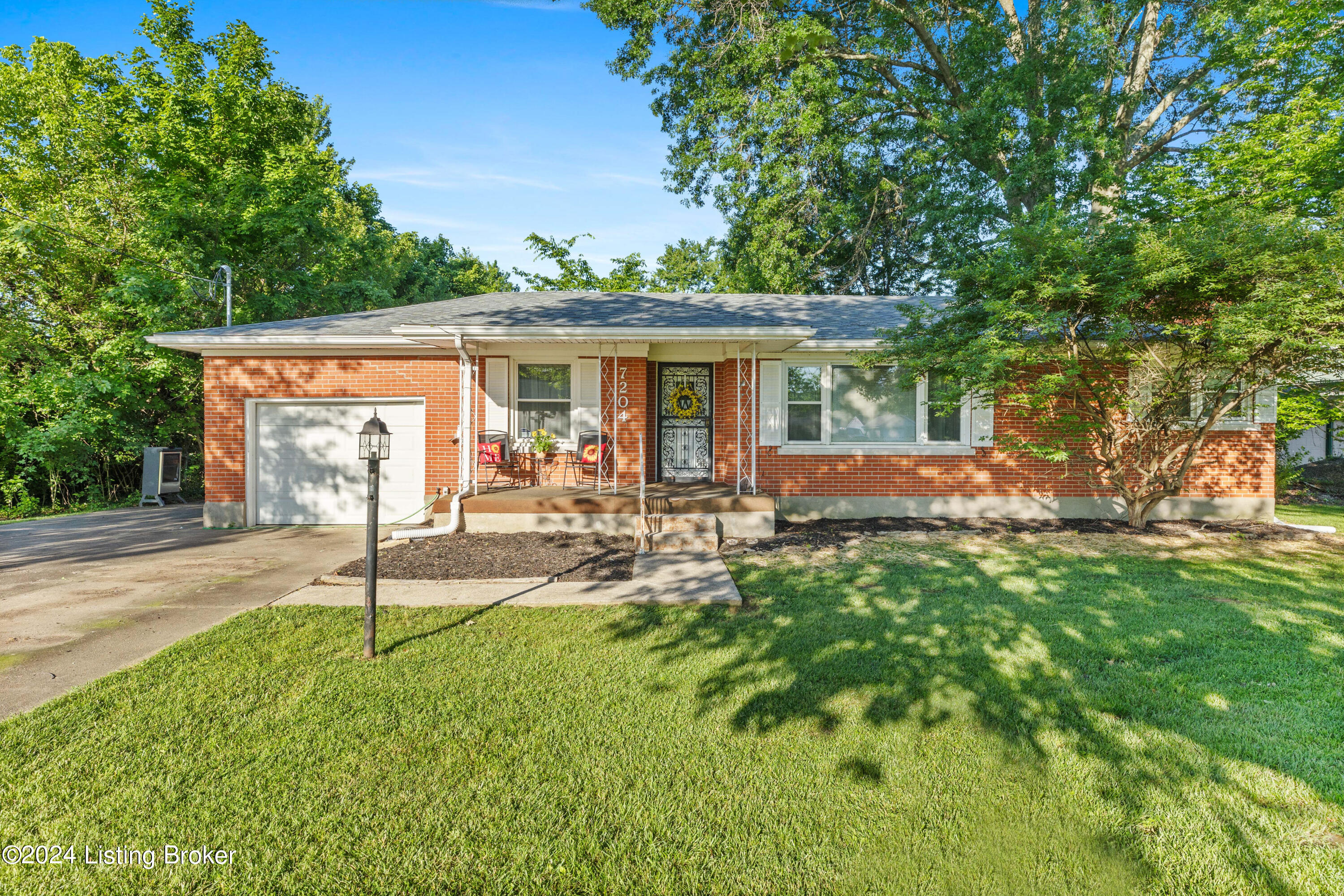 7204 Arnoldtown Rd