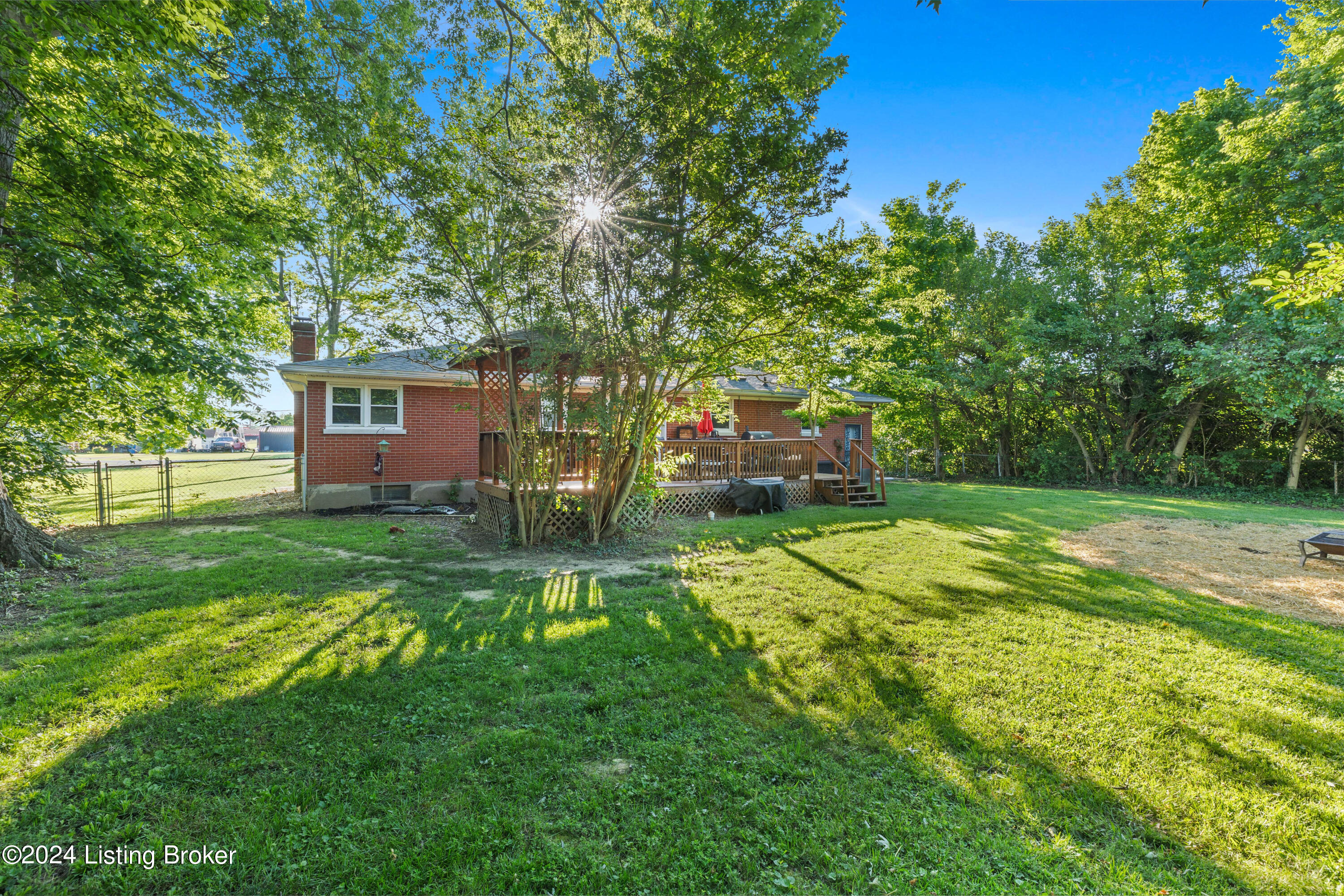 7204 Arnoldtown Rd