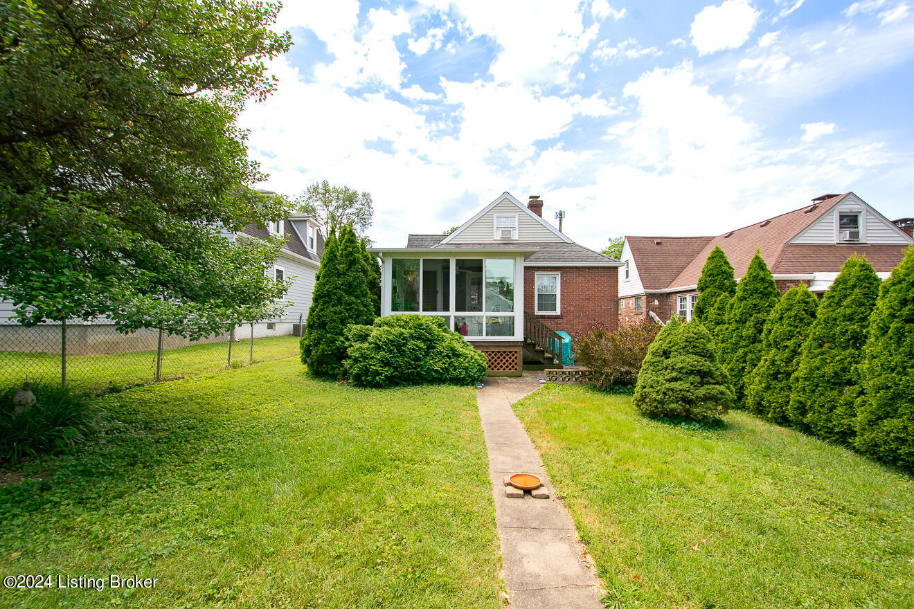 1277 Lydia St