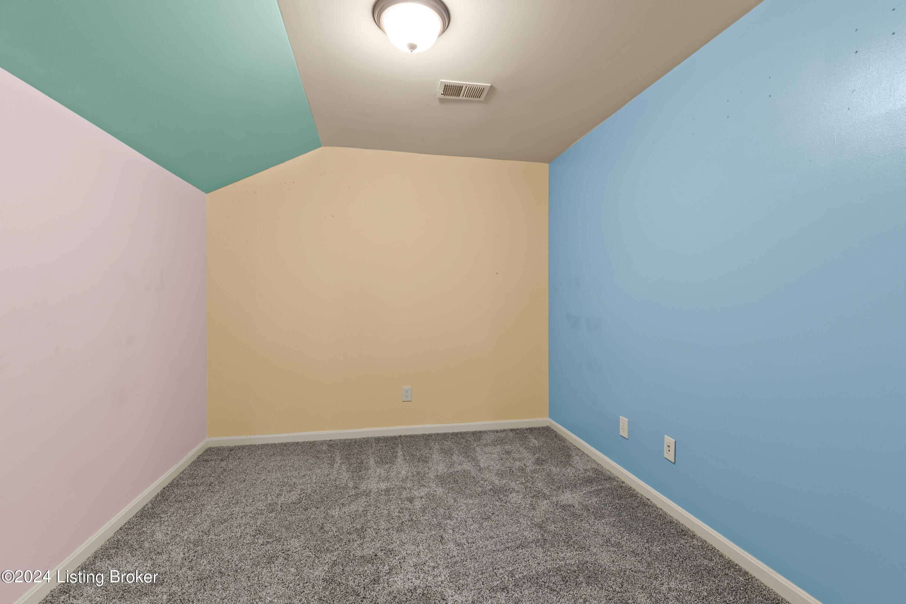 10103 Spruce Grove Dr