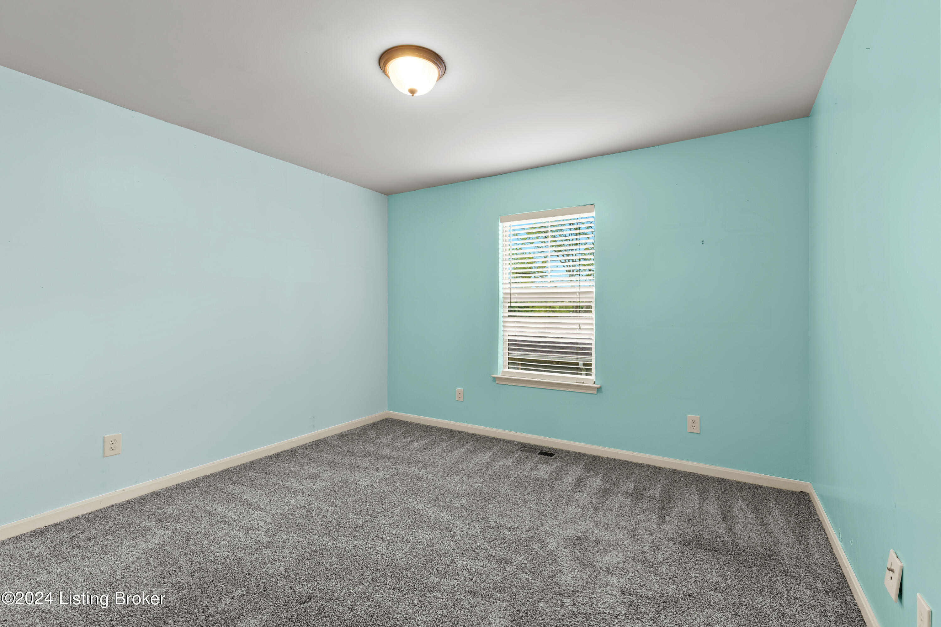 10103 Spruce Grove Dr