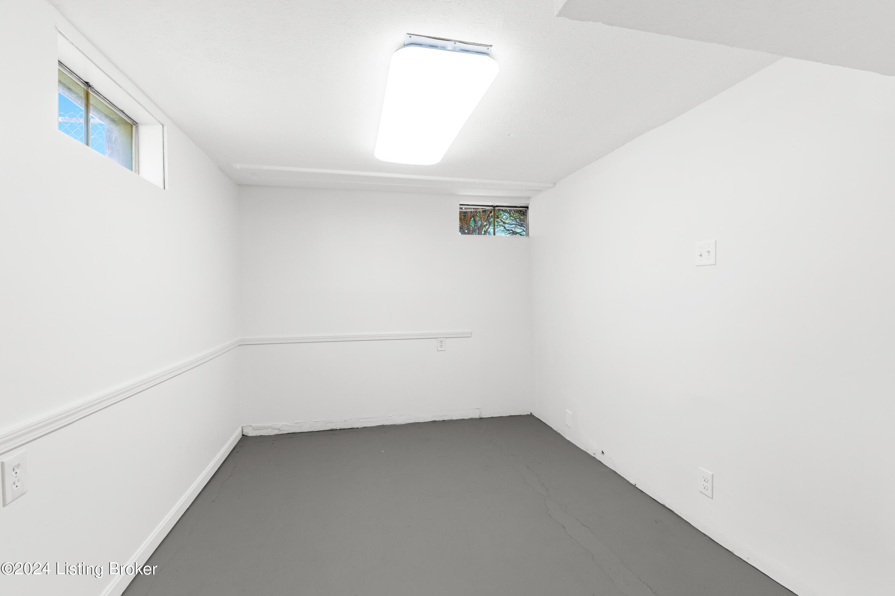 3455 Heatherfield Dr