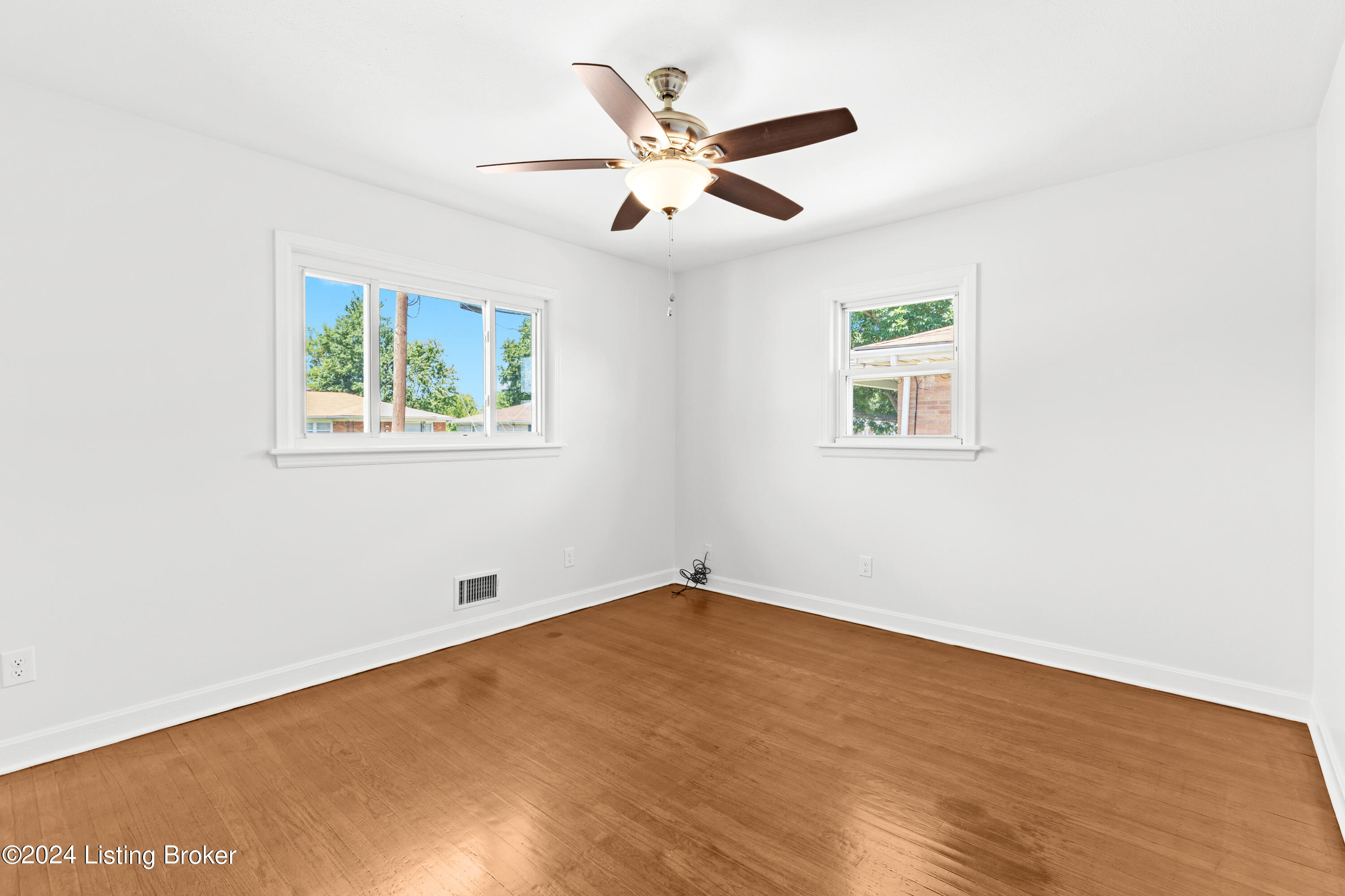 3455 Heatherfield Dr