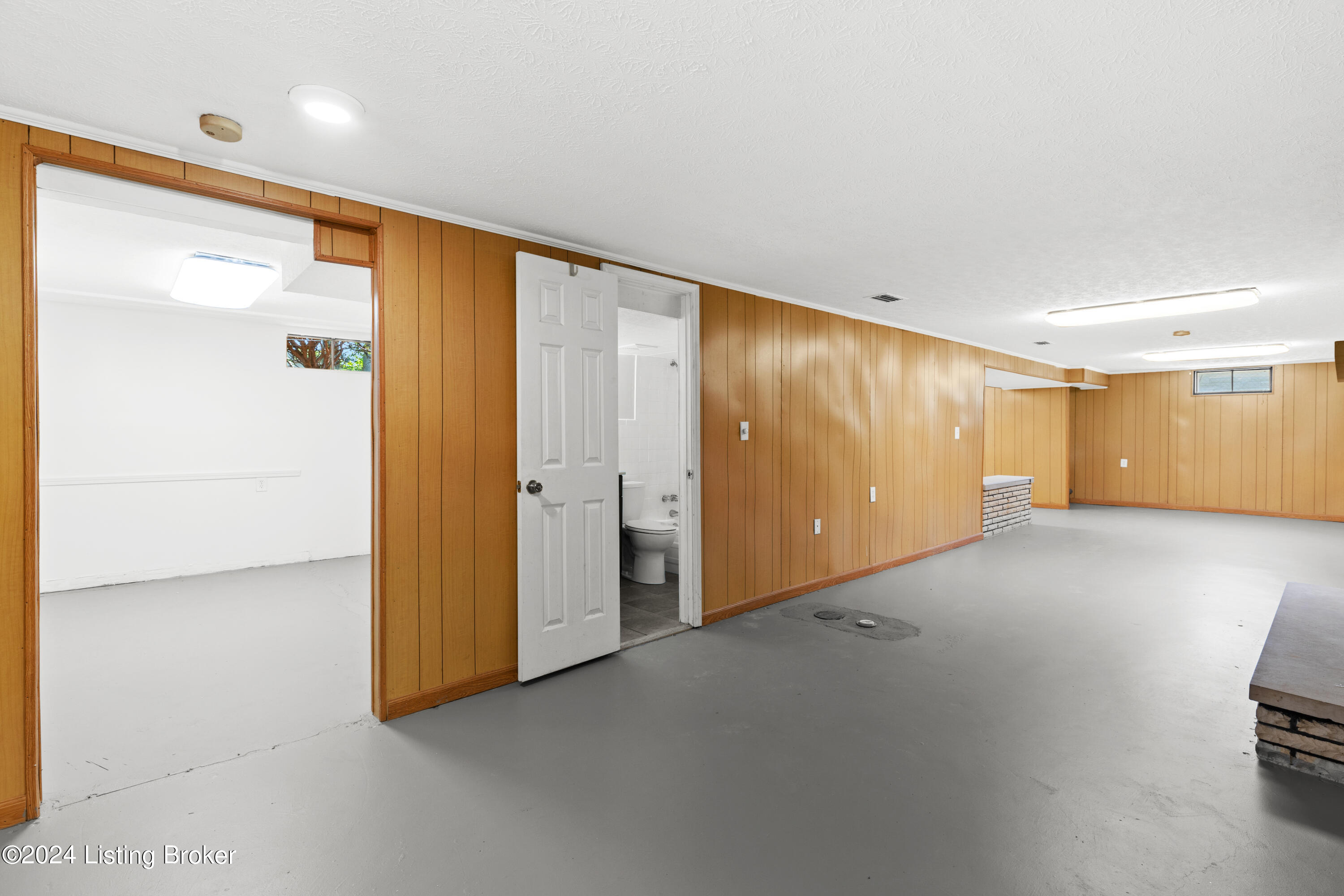 3455 Heatherfield Dr