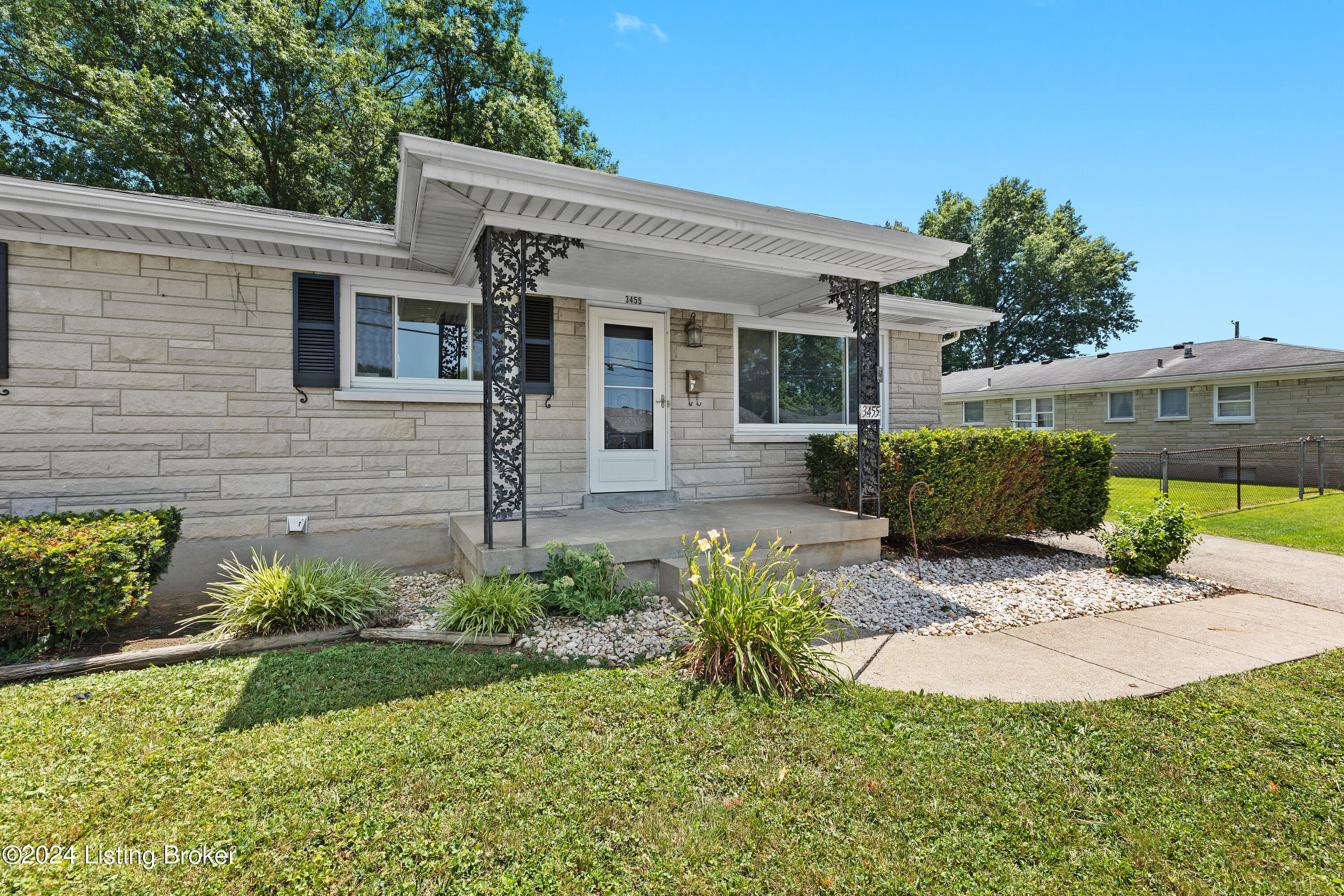 3455 Heatherfield Dr