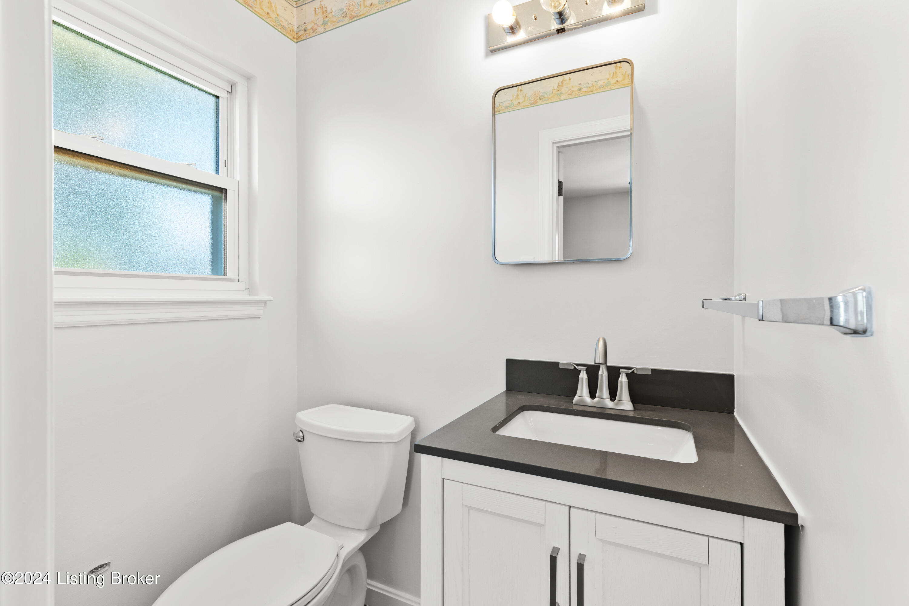 3455 Heatherfield Dr