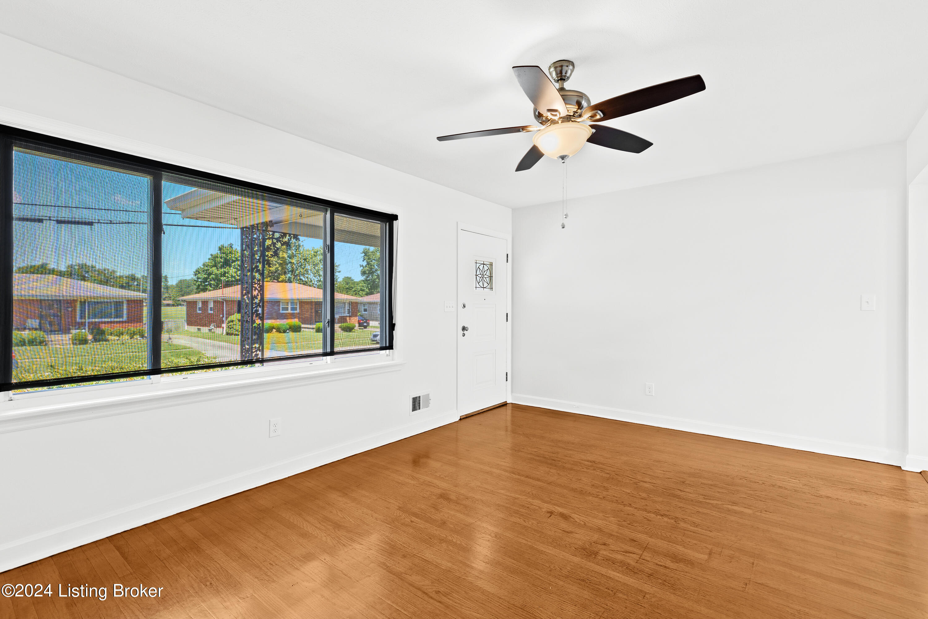 3455 Heatherfield Dr