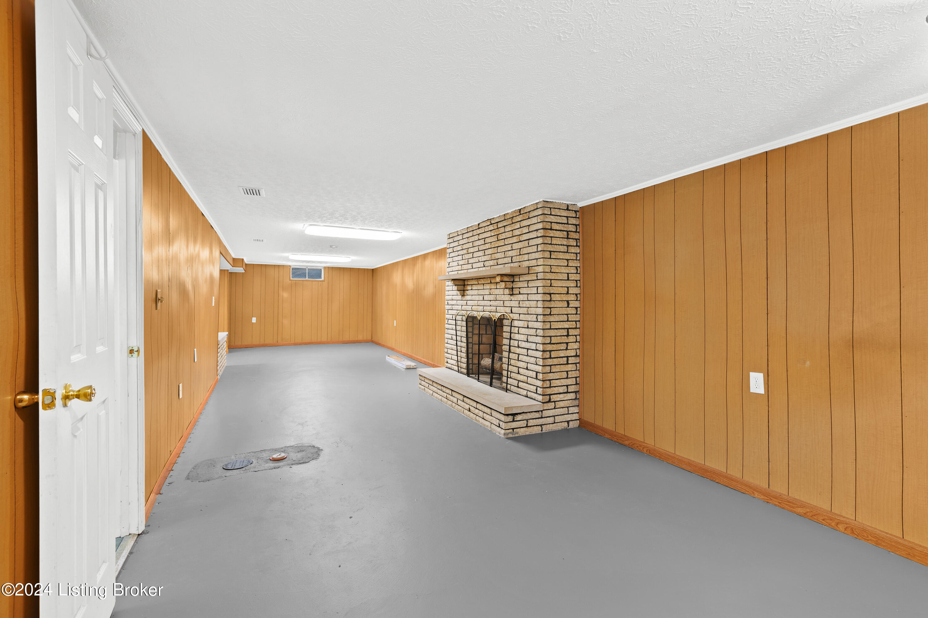 3455 Heatherfield Dr