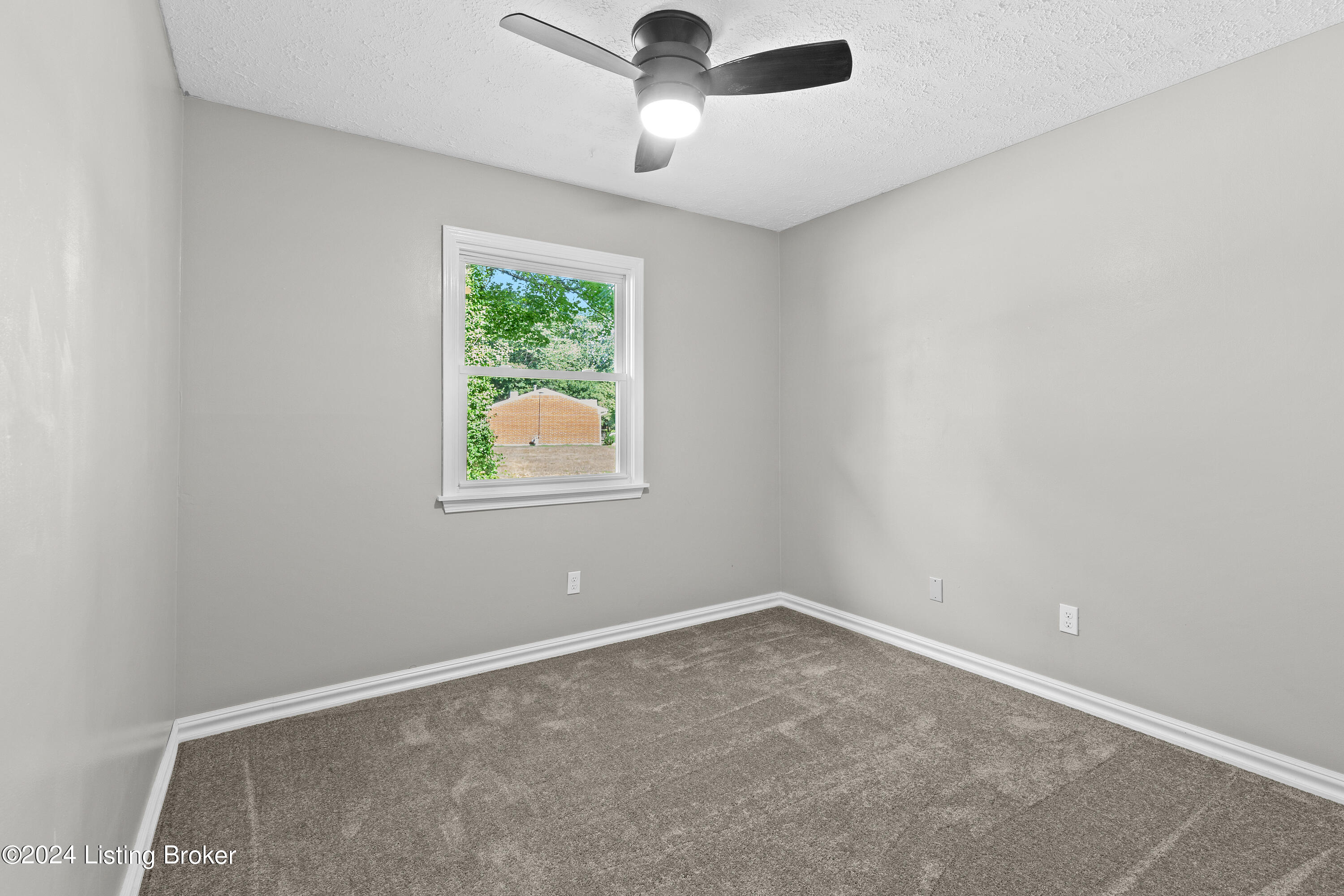 10401 Tarrytowne Dr