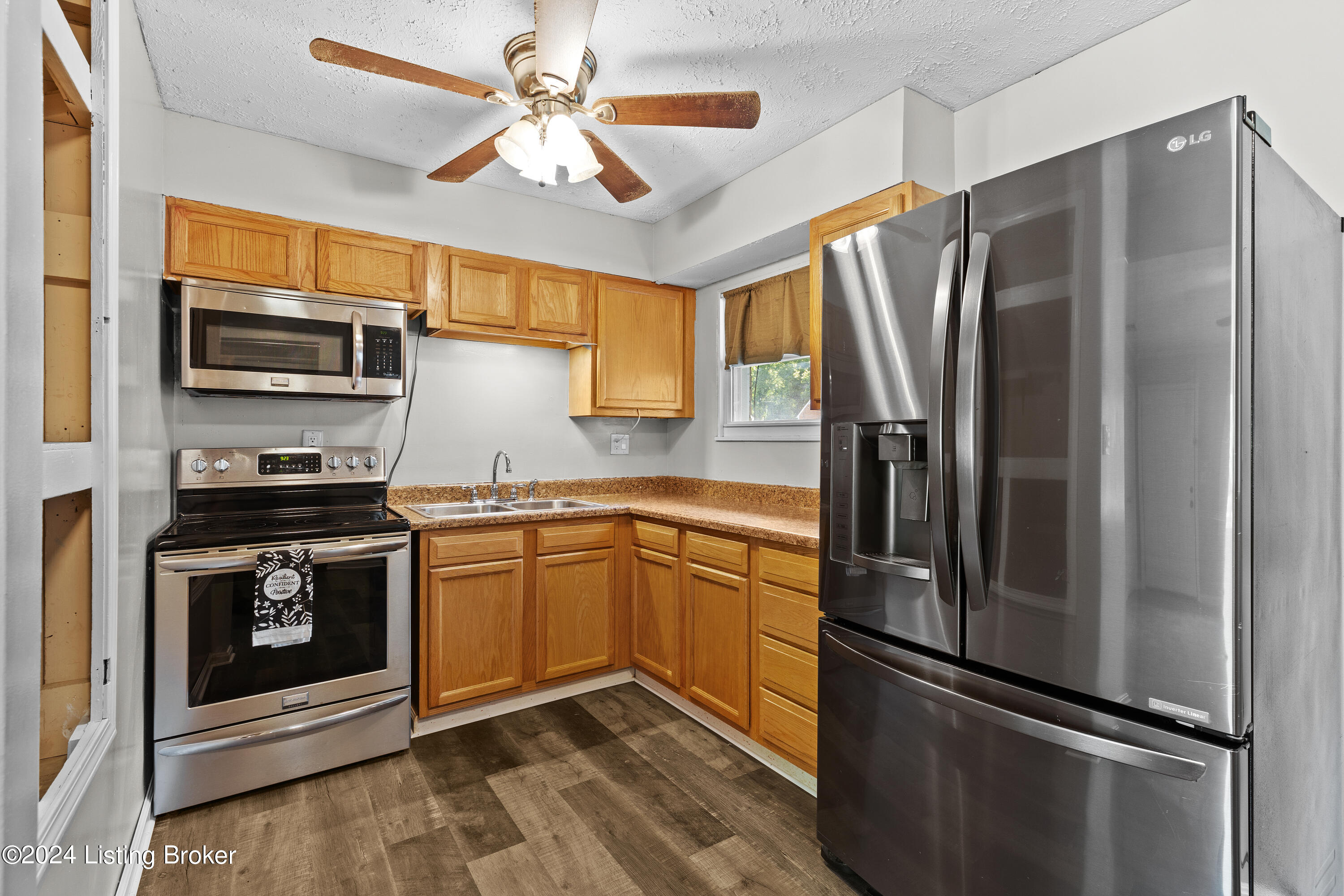 10401 Tarrytowne Dr