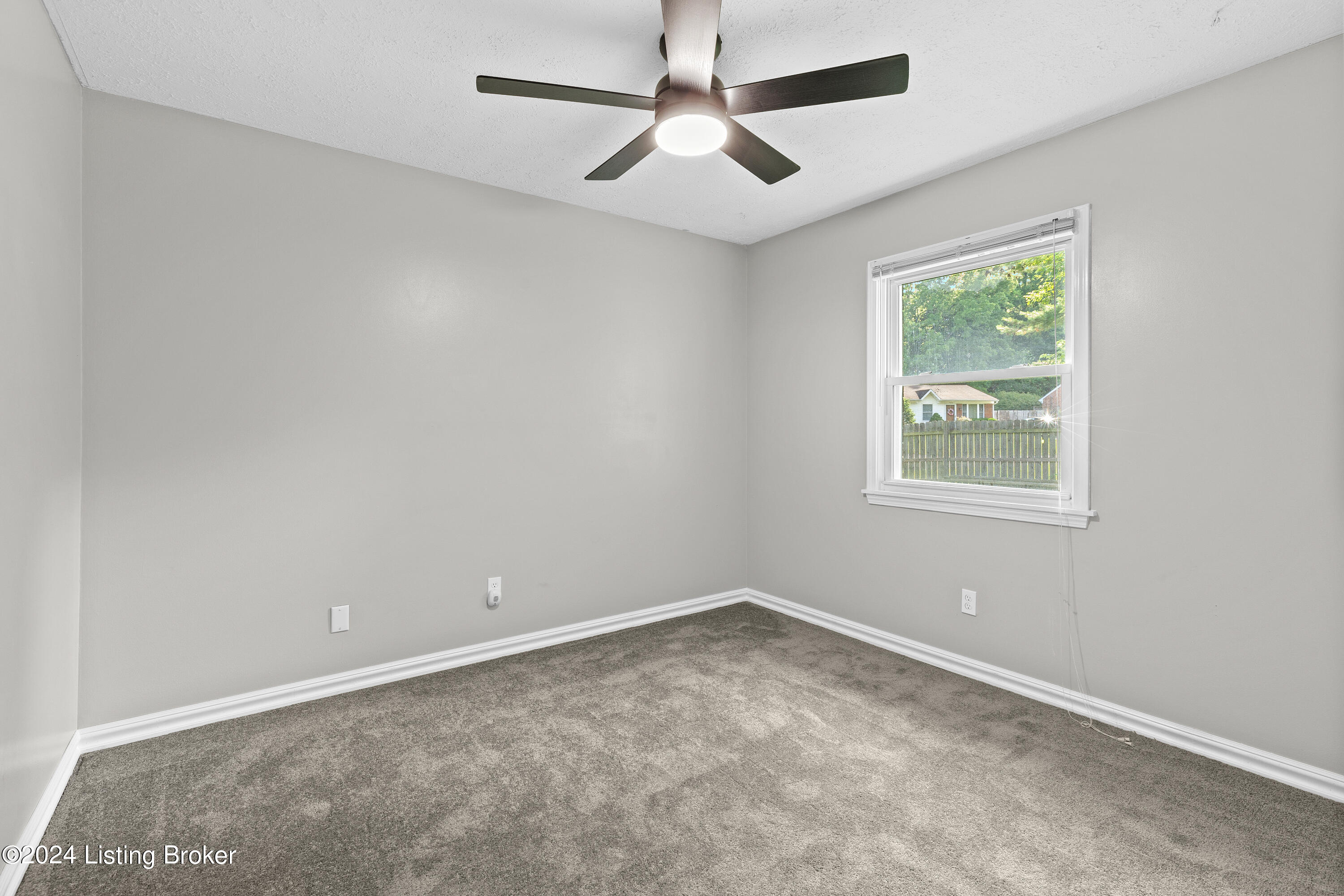10401 Tarrytowne Dr