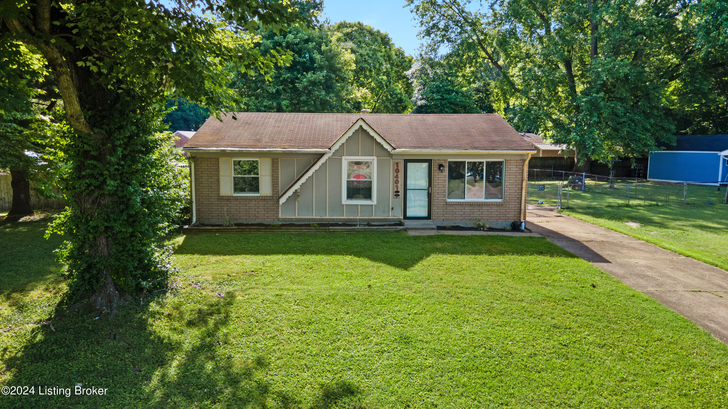 10401 Tarrytowne Dr