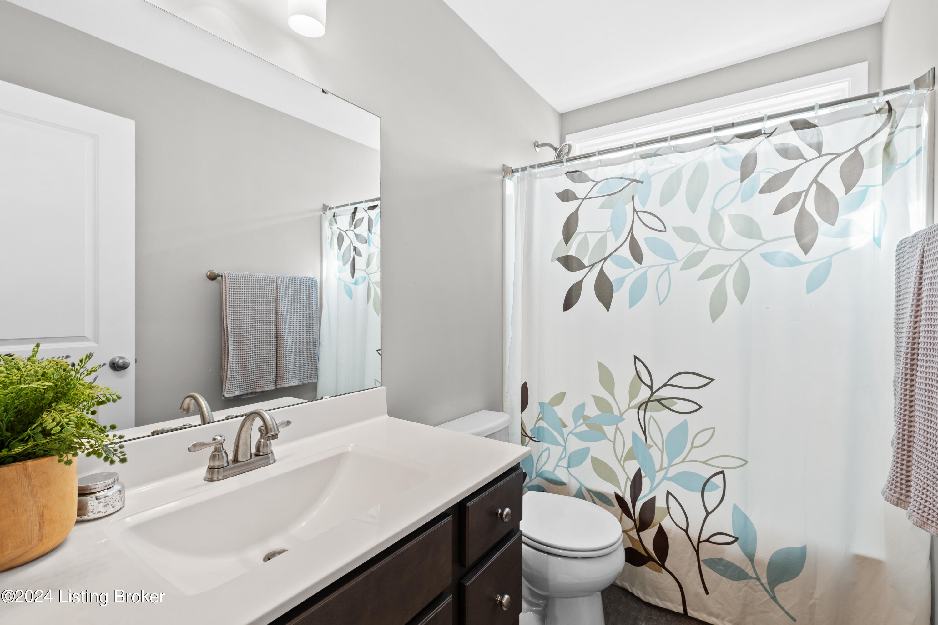 15919 Long Meadow Way