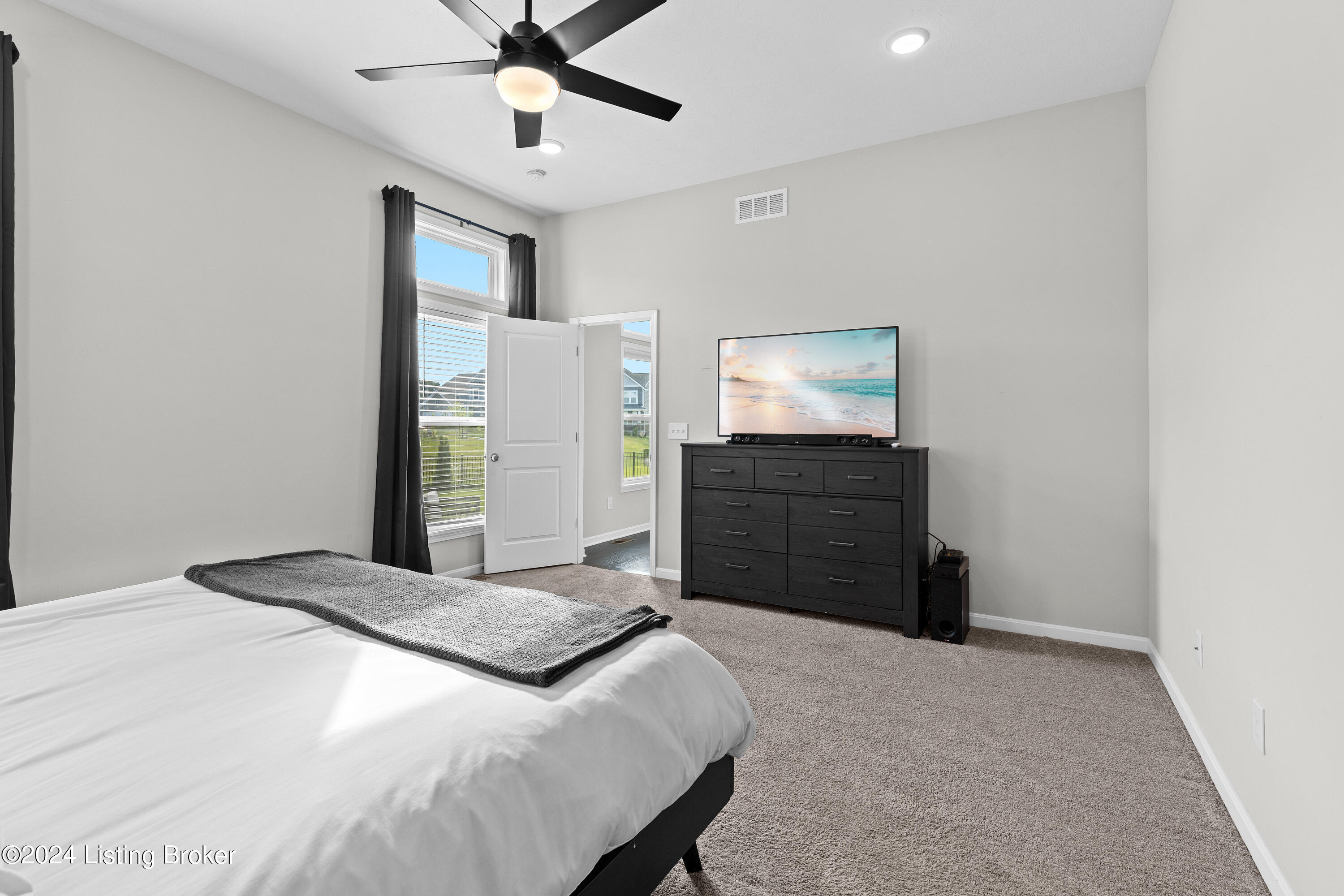 15919 Long Meadow Way