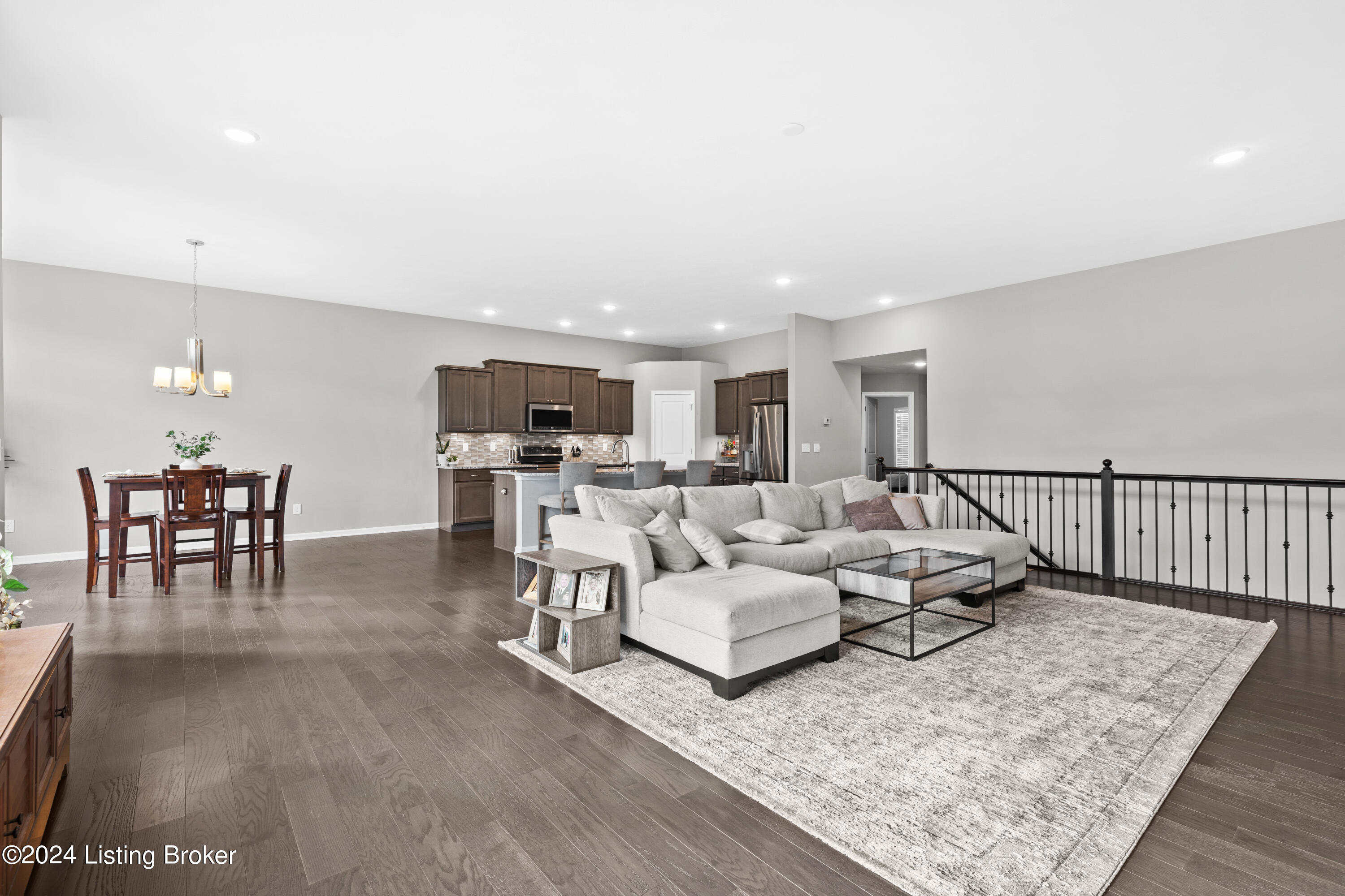 15919 Long Meadow Way