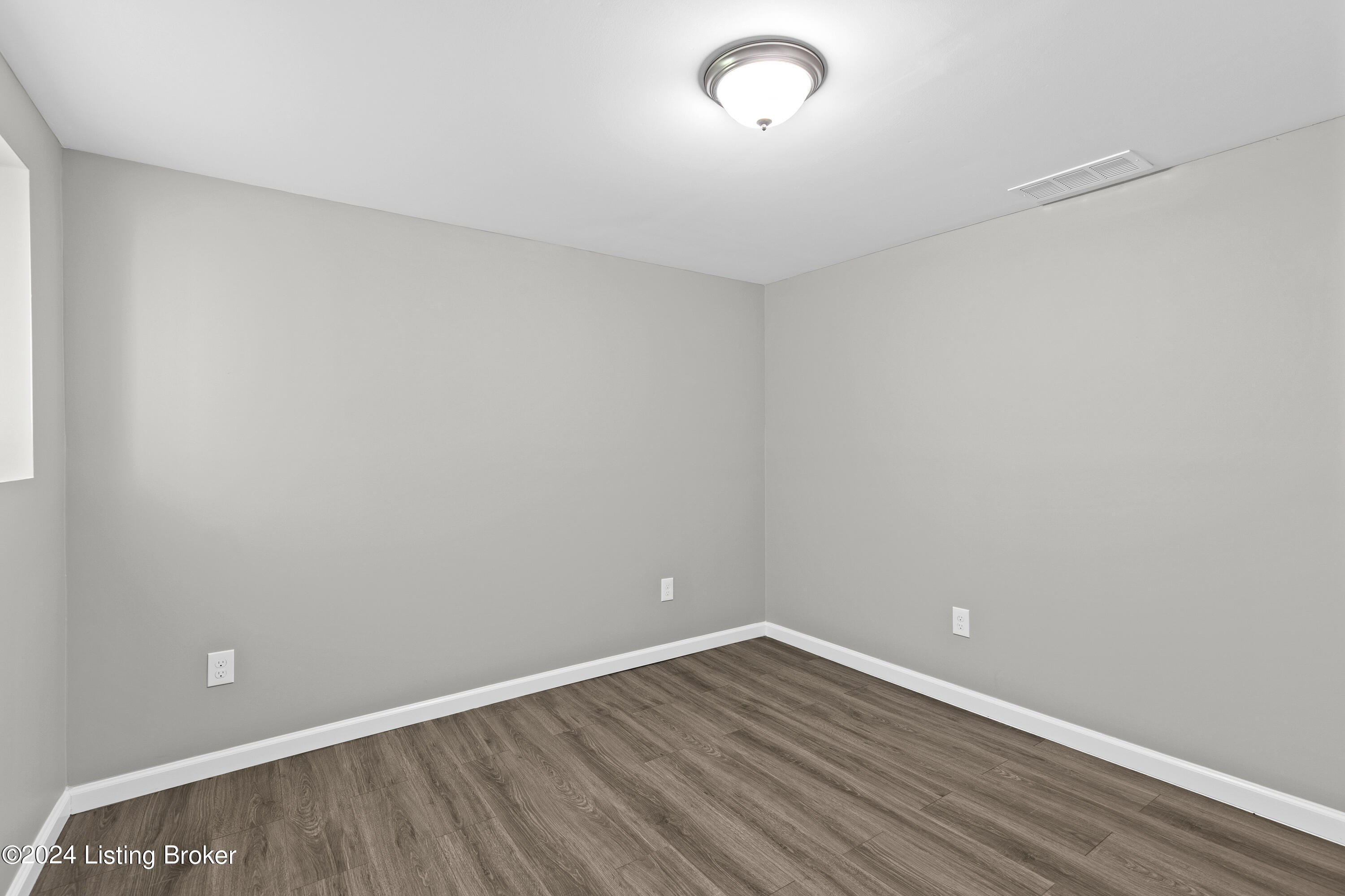 1427 Taylor Ave