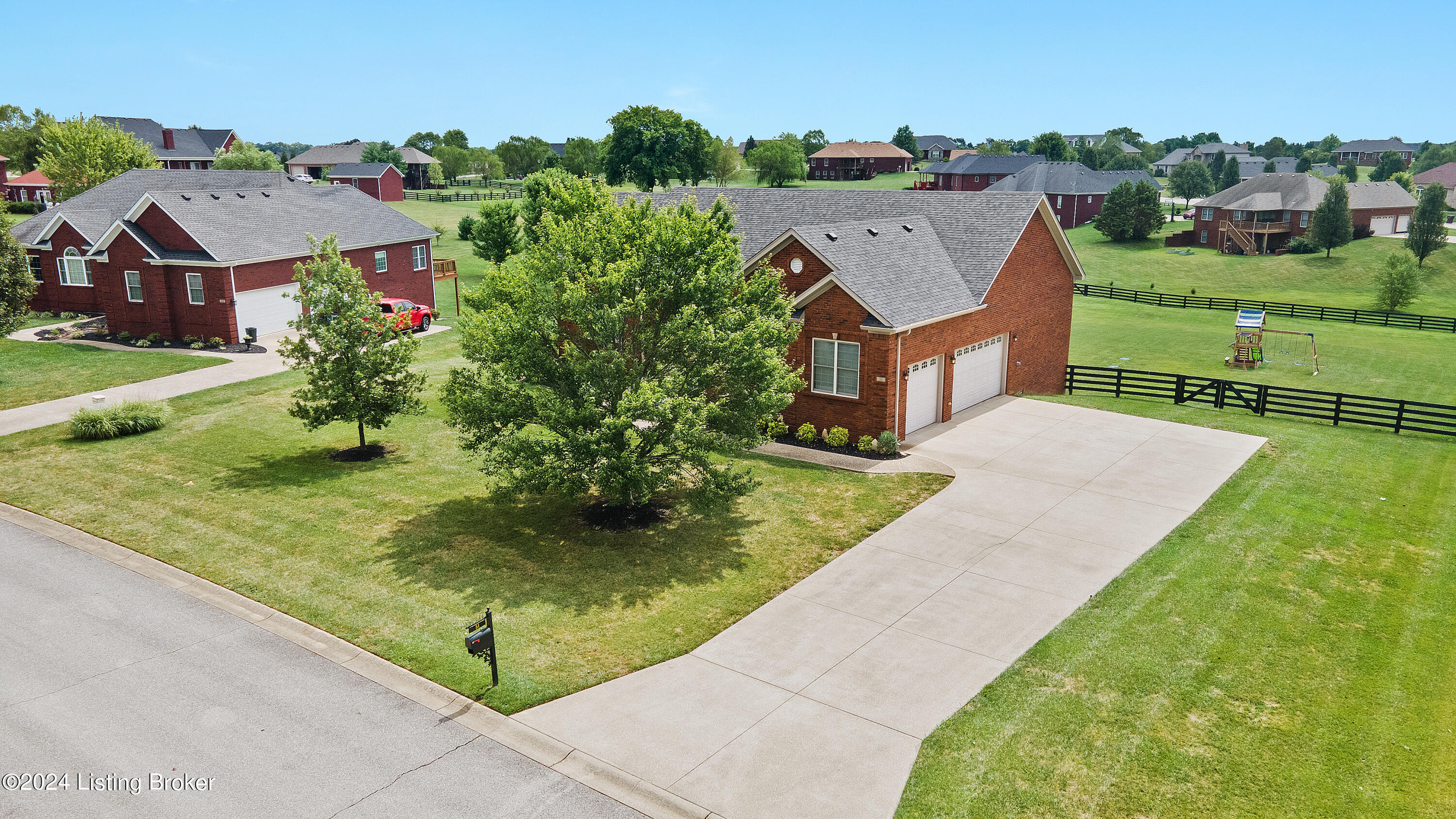 51 Cynthias Ridge