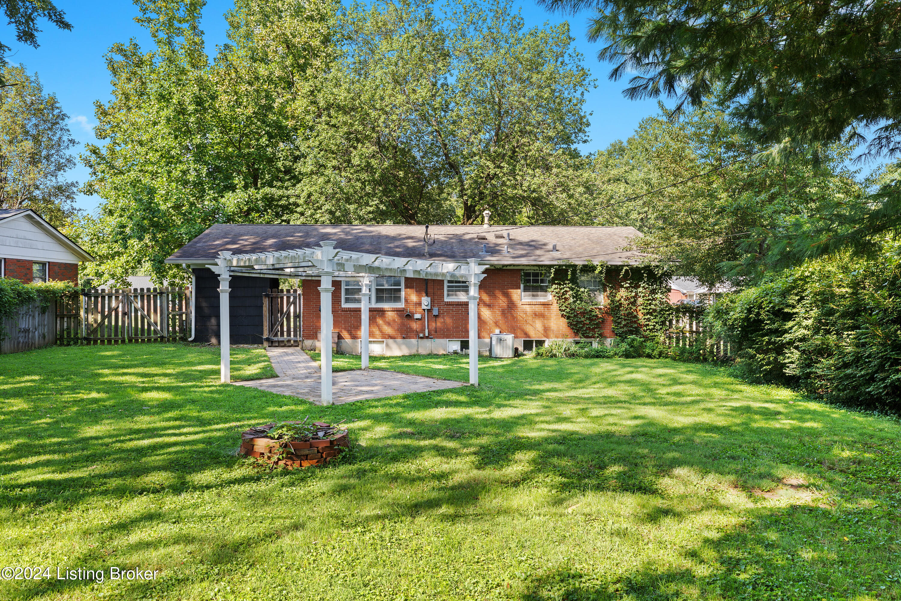 2117 Millside Dr