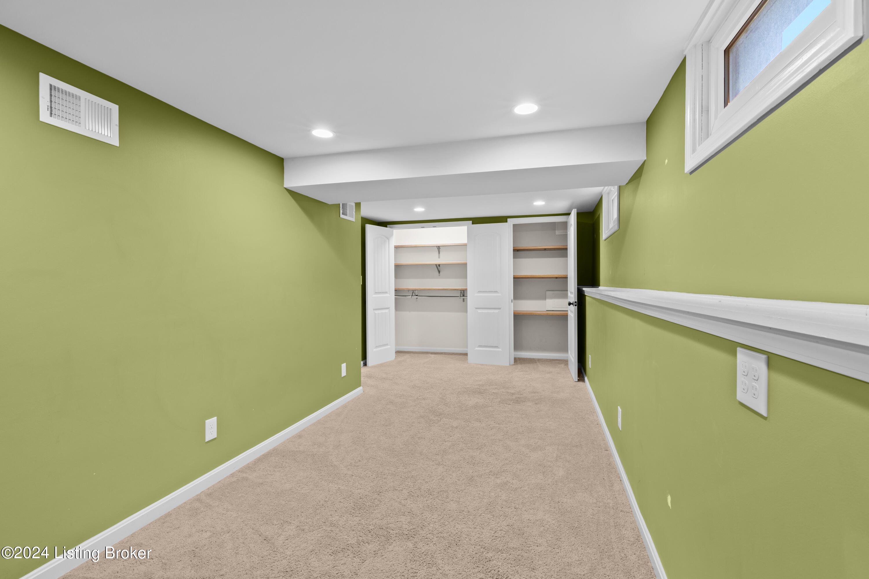 2117 Millside Dr