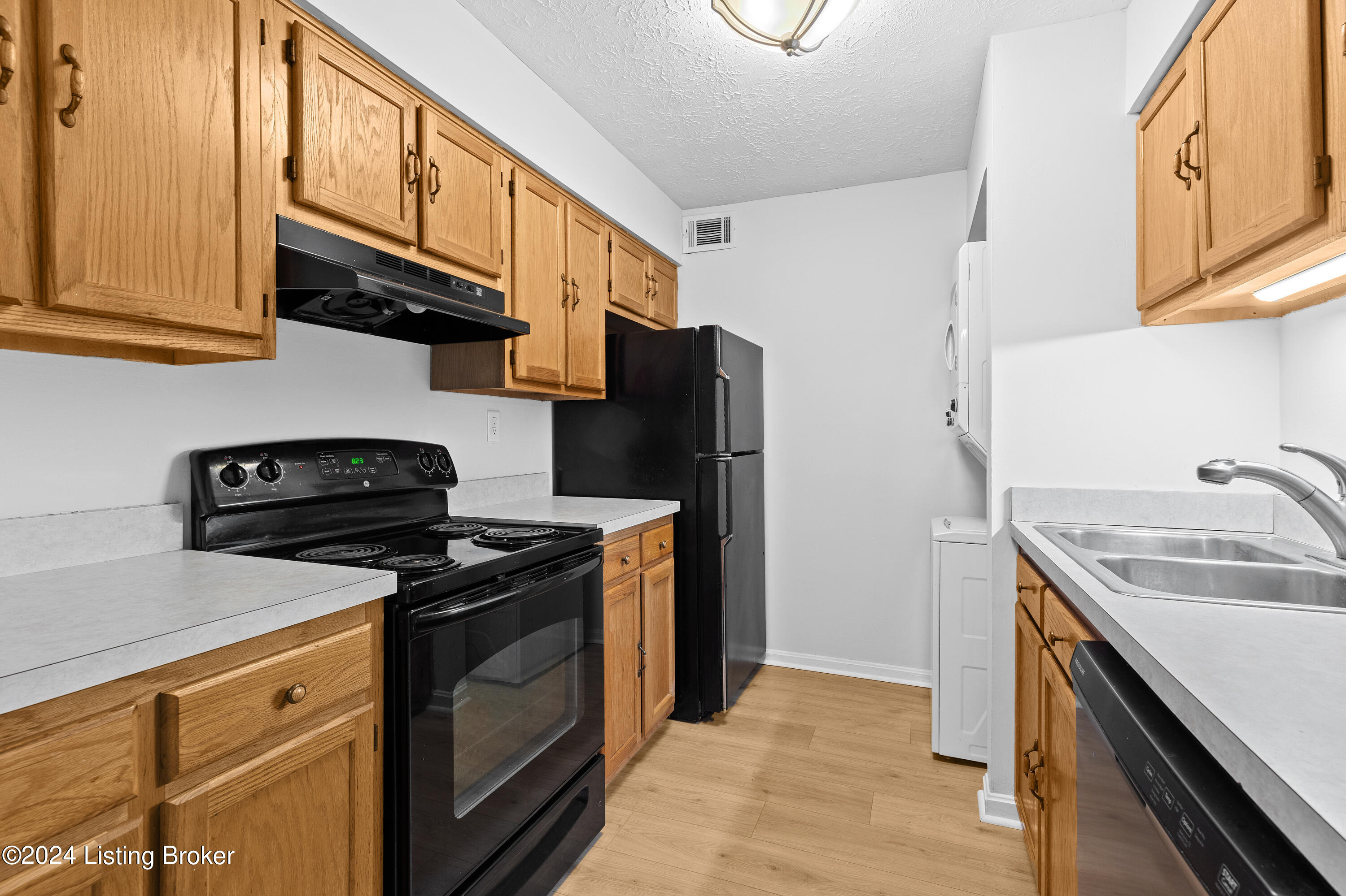 3506 Lodge Ln, 227