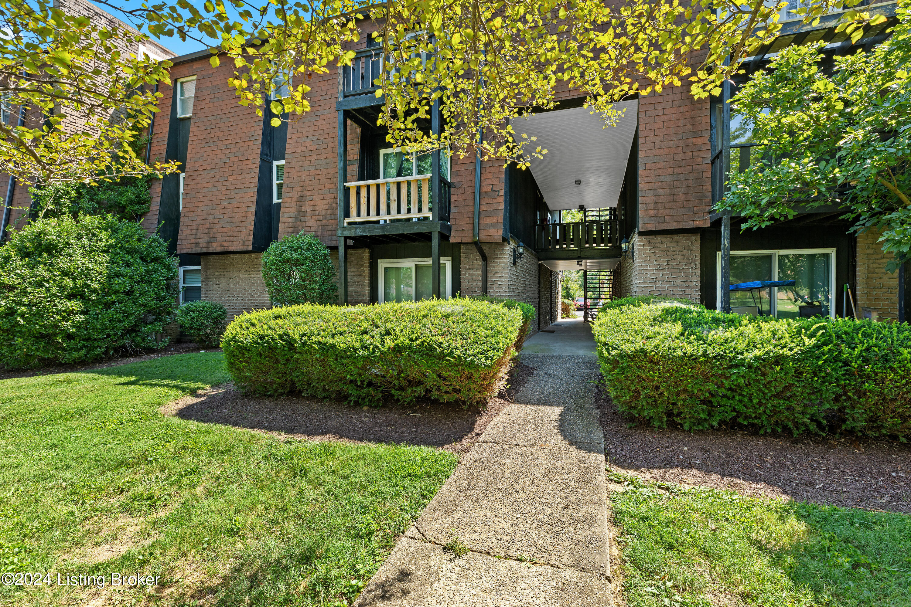 3506 Lodge Ln, 227