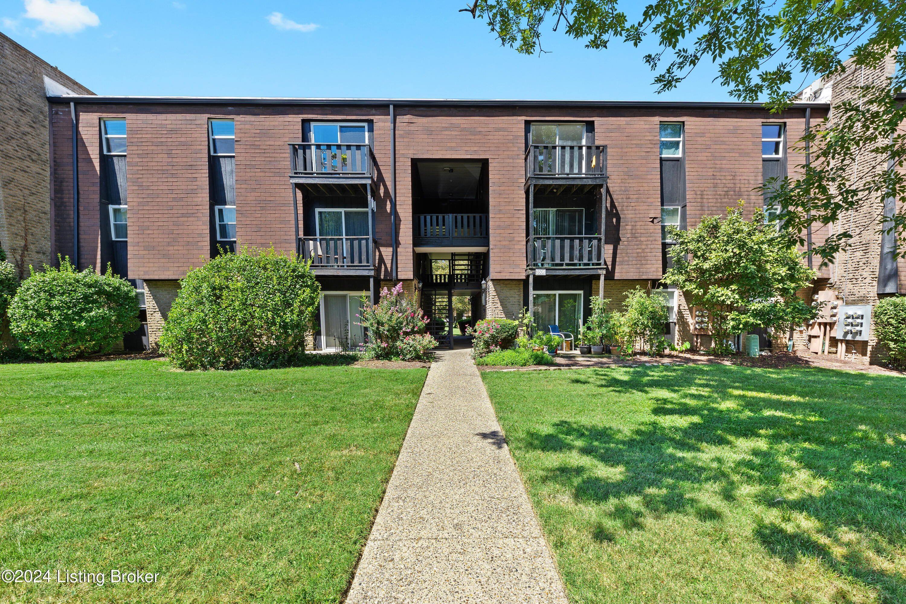 3506 Lodge Ln, 227